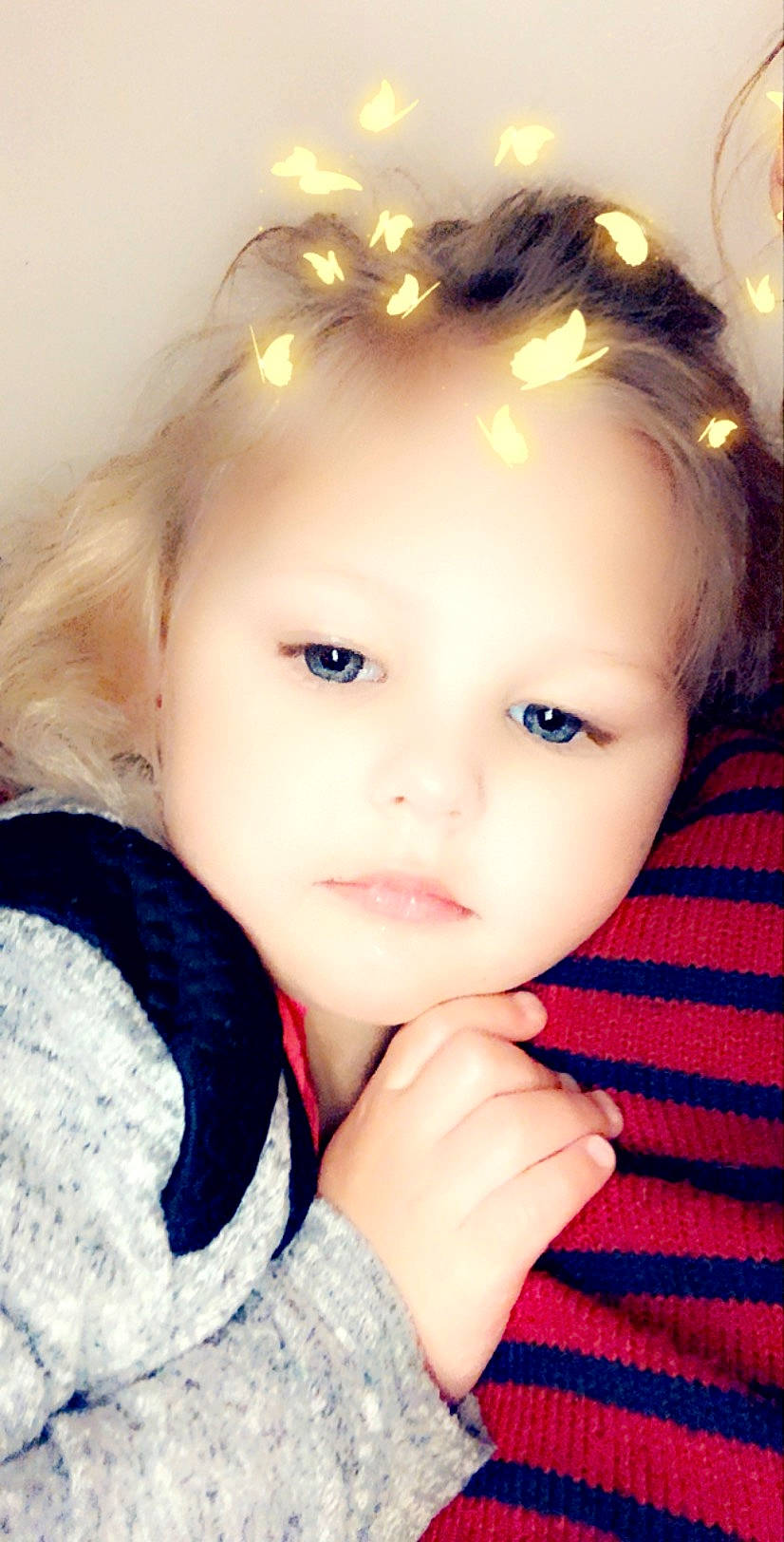 Kaïna participe au concours pour gagner de l'argent avec cette photo : baby, beauty, cheek, child, chin, ear, eye, eyebrow, face, forehead, hair, head, iris, lip, mouth, nose, person, photography, skin, smile