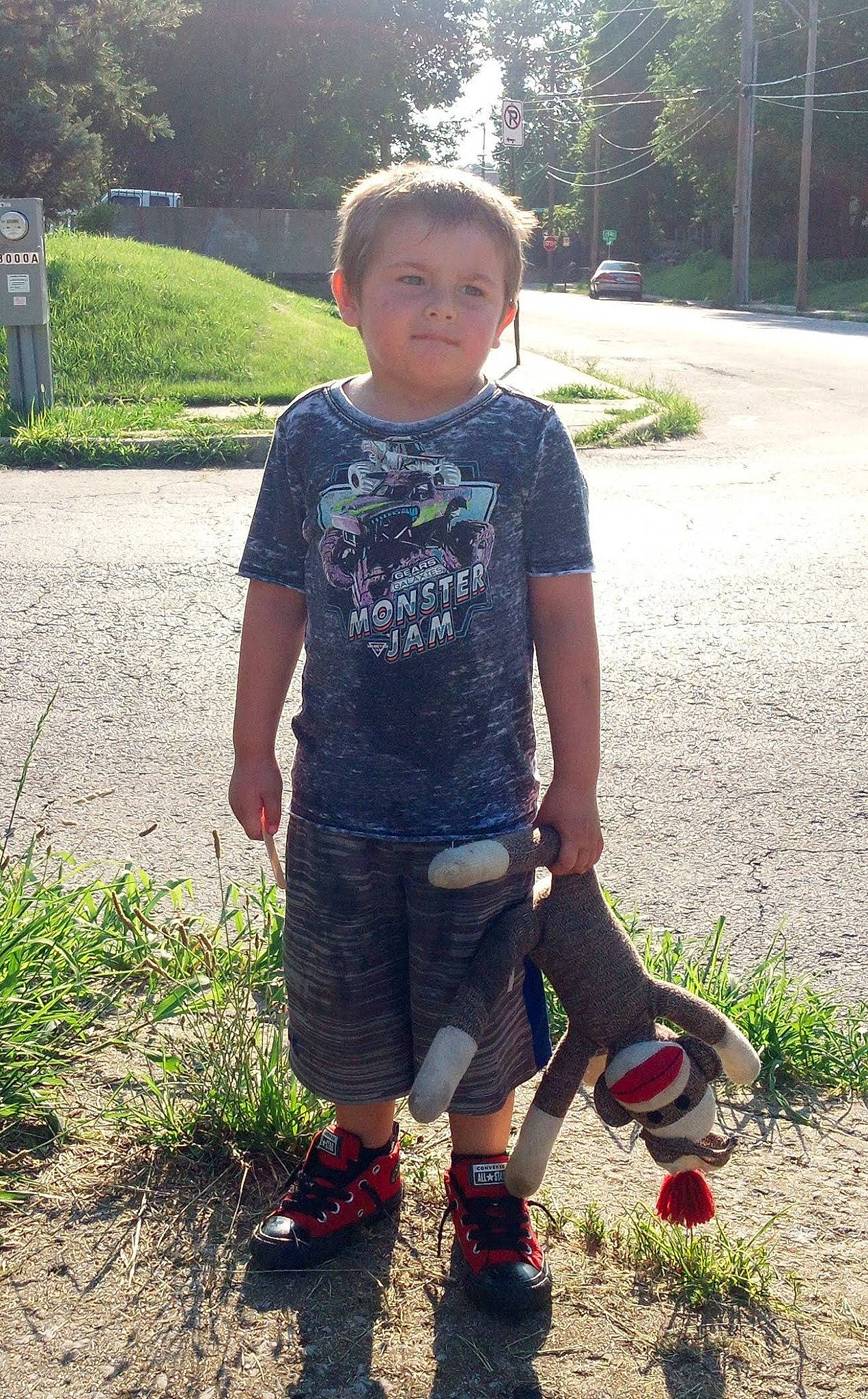 Phoenix joined the competition — help win amazing prizes! child, cool, eye, grass, grass_family, hairstyle, happy, head, lawn, leisure, people_in_nature, person, plant, recreation, shoulder, sleeve, sneakers, t_shirt, thigh, toddler