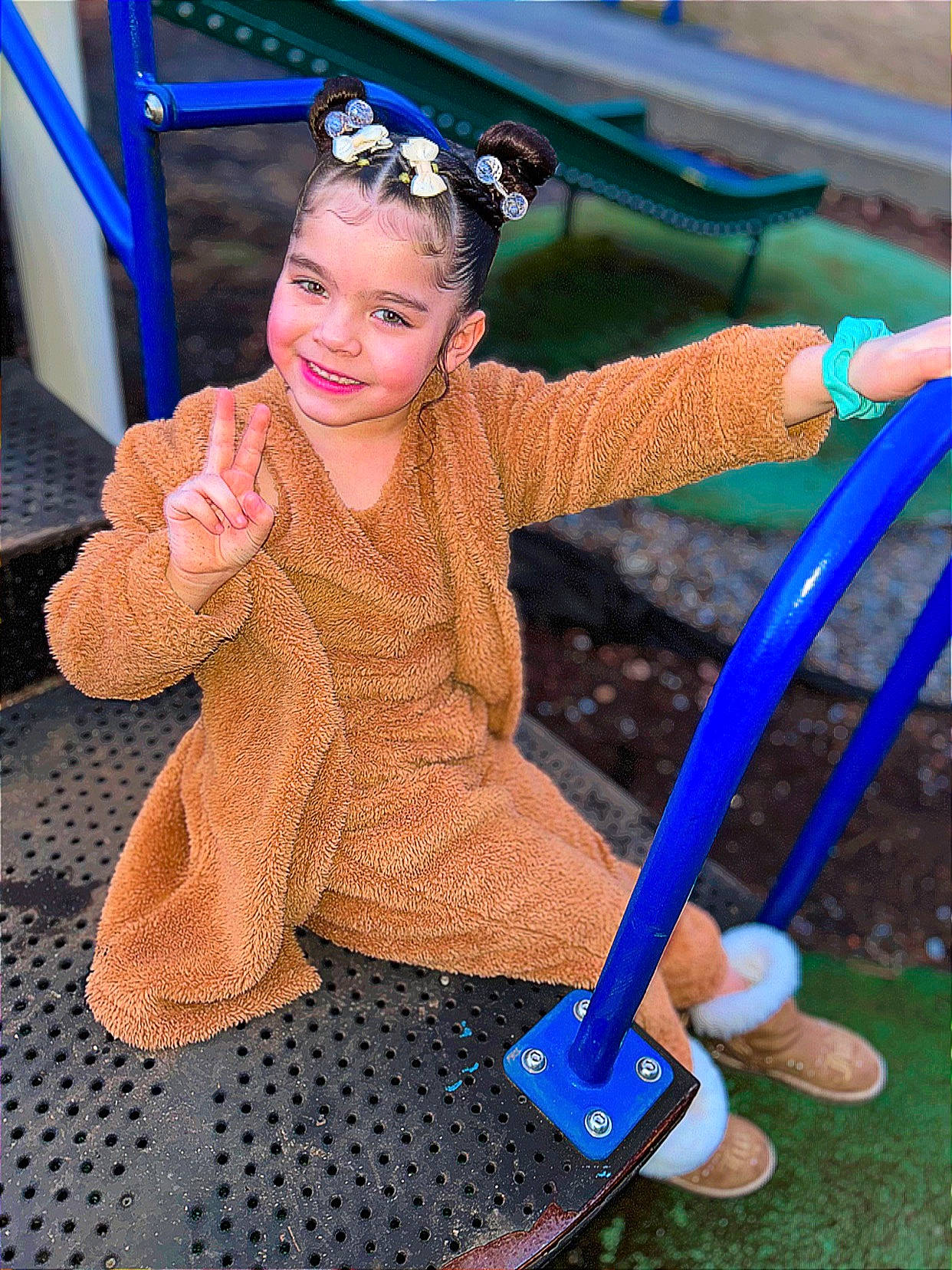 Leylani is registered to the contest to win money with this photo: blue, child, costume, electric_blue, entertainment, event, eyewear, fashion_design, flooring, fun, happy, headwear, human_leg, joy, leisure, magenta, pattern, performing_arts, person, play