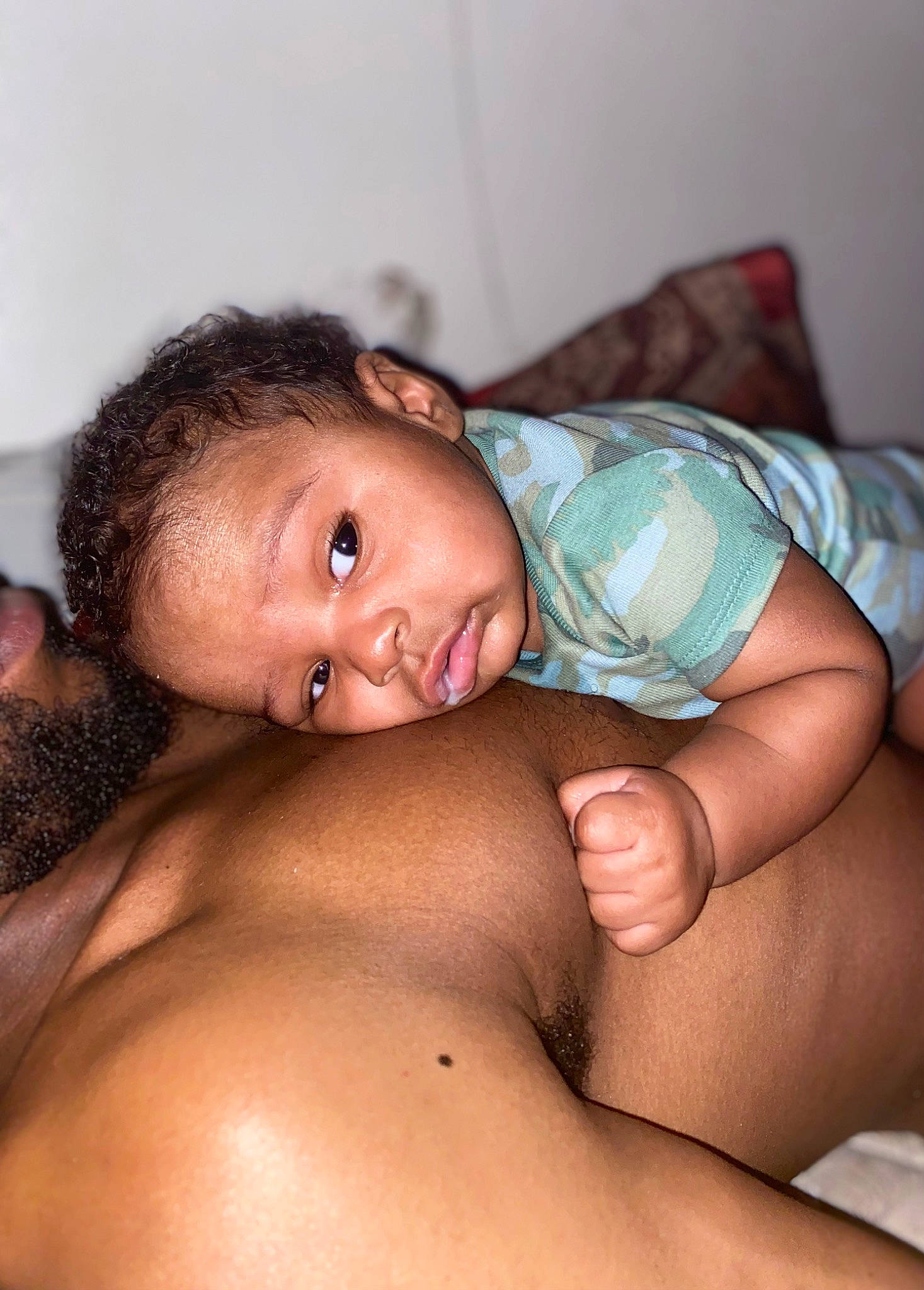 Legend is registered to the contest to win money with this photo: arm, cheek, chest, comfort, elbow, eyebrow, eyelash, finger, flash_photography, hand, human_body, iris, leg, lip, mouth, muscle, neck, person, skin, stomach