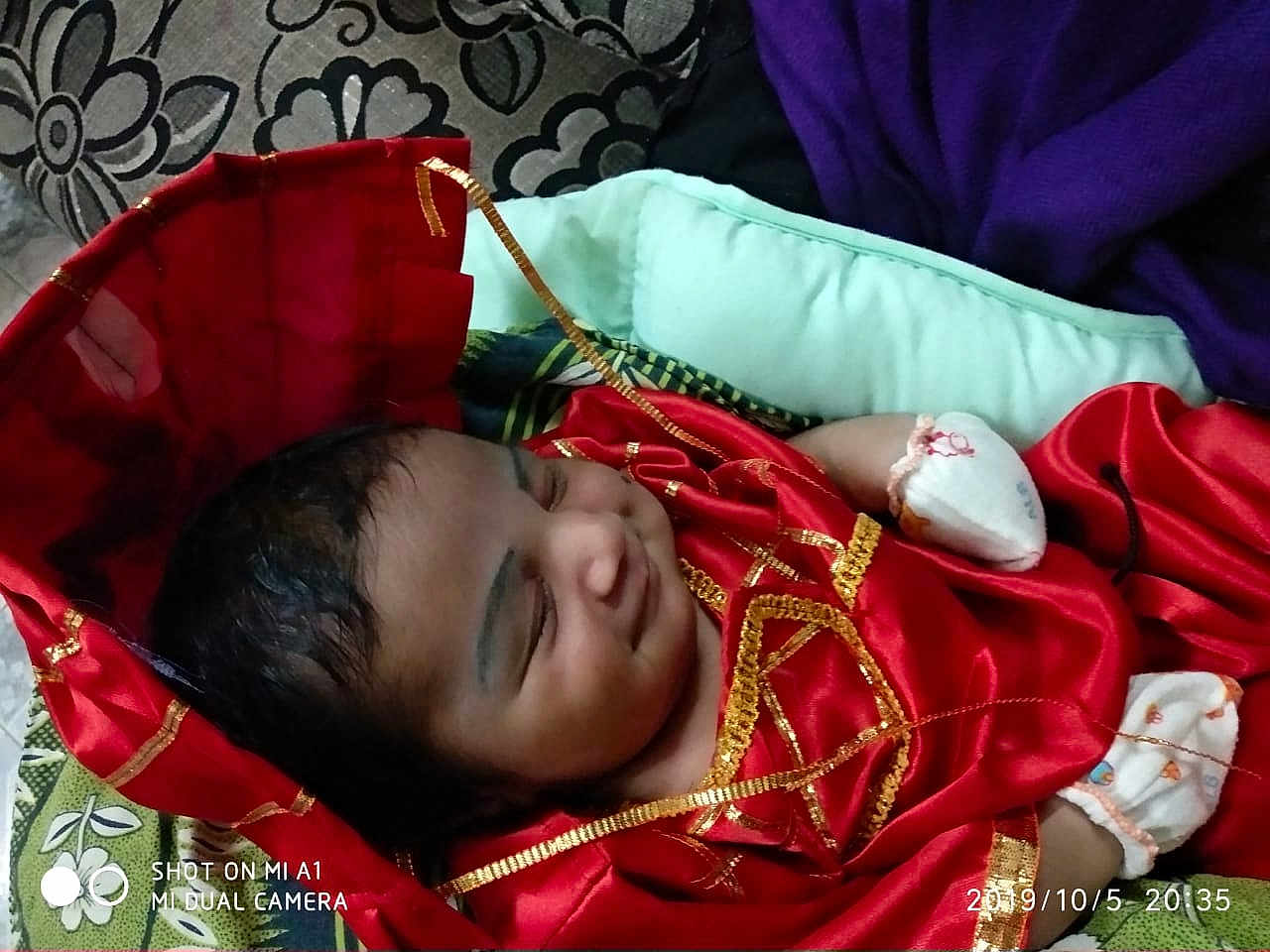 Aameer joined the competition — help win amazing prizes! child, photography, red, tradition