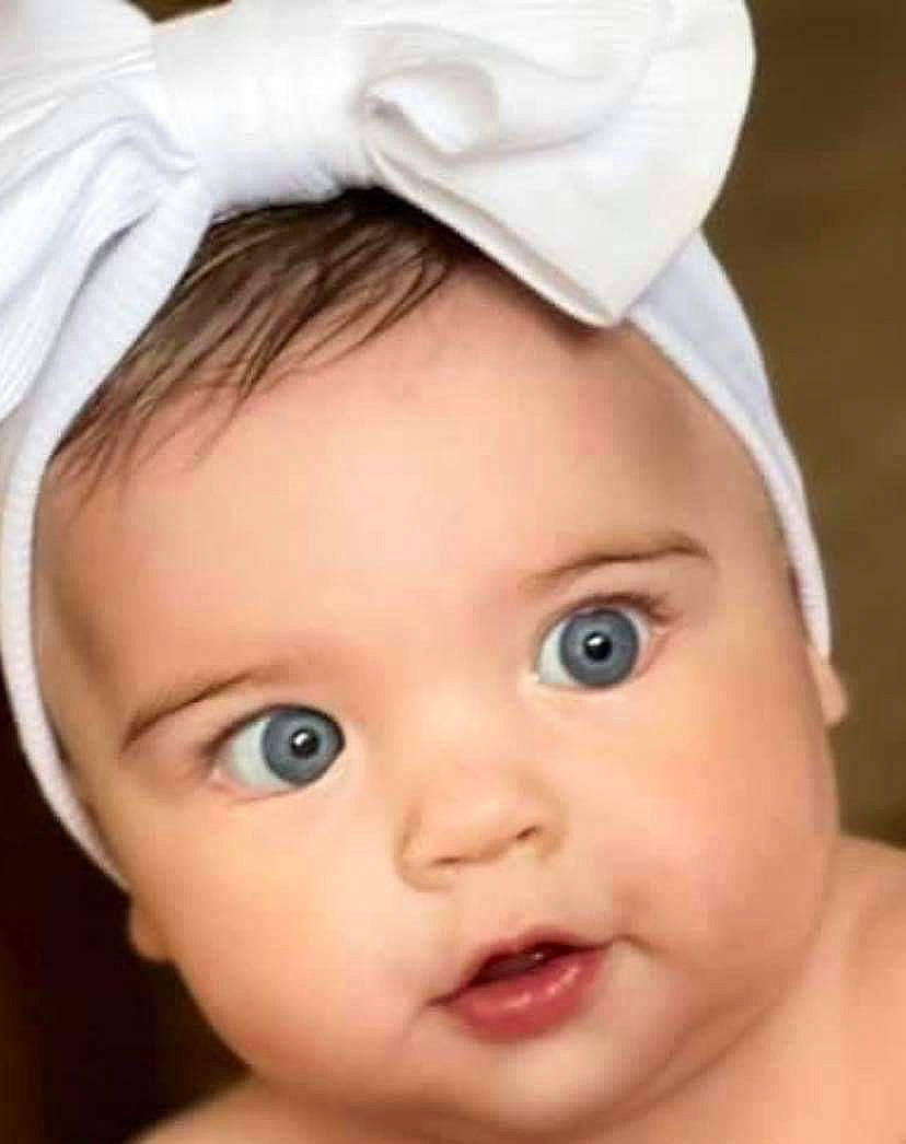 Sara joined the competition — help win amazing prizes! cheek, chin, ear, eye, eyebrow, eyelash, face, facial_expression, forehead, hairstyle, head, human, lip, mouth, neck, nose, organ, person, skin, smile