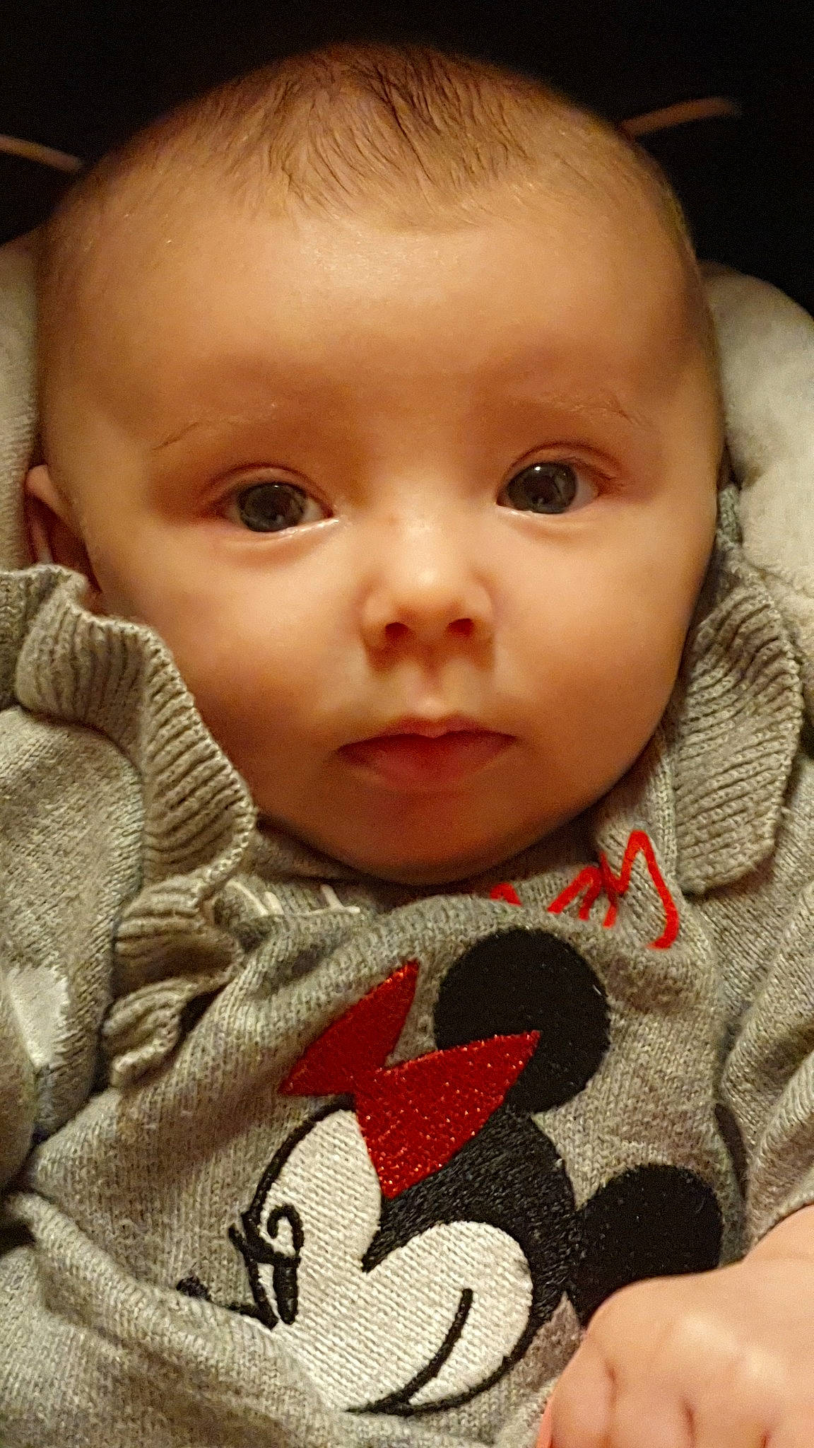 Léonie participe au concours pour gagner de l'argent avec cette photo : baby, cheek, child, chin, close_up, ear, eye, eyebrow, face, facial_expression, forehead, head, iris, lip, mouth, nose, person, skin, smile, toddler