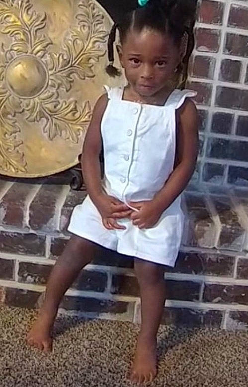 Nyla Faith joined the competition — help win amazing prizes! baby_toddler_clothing, barefoot, dress, eye, face, happy, head, human_body, human_leg, knee, leg, organ, person, photograph, shorts, sleeve, snapshot, t_shirt, thigh, toddler