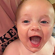 Elias is registered to the contest to win money with this photo: baby, smiling, happy, infant, child, portrait, indoor, person, skin, face, hand, holding, cute, young, expression, joyful, closeup, human, emotion, parent