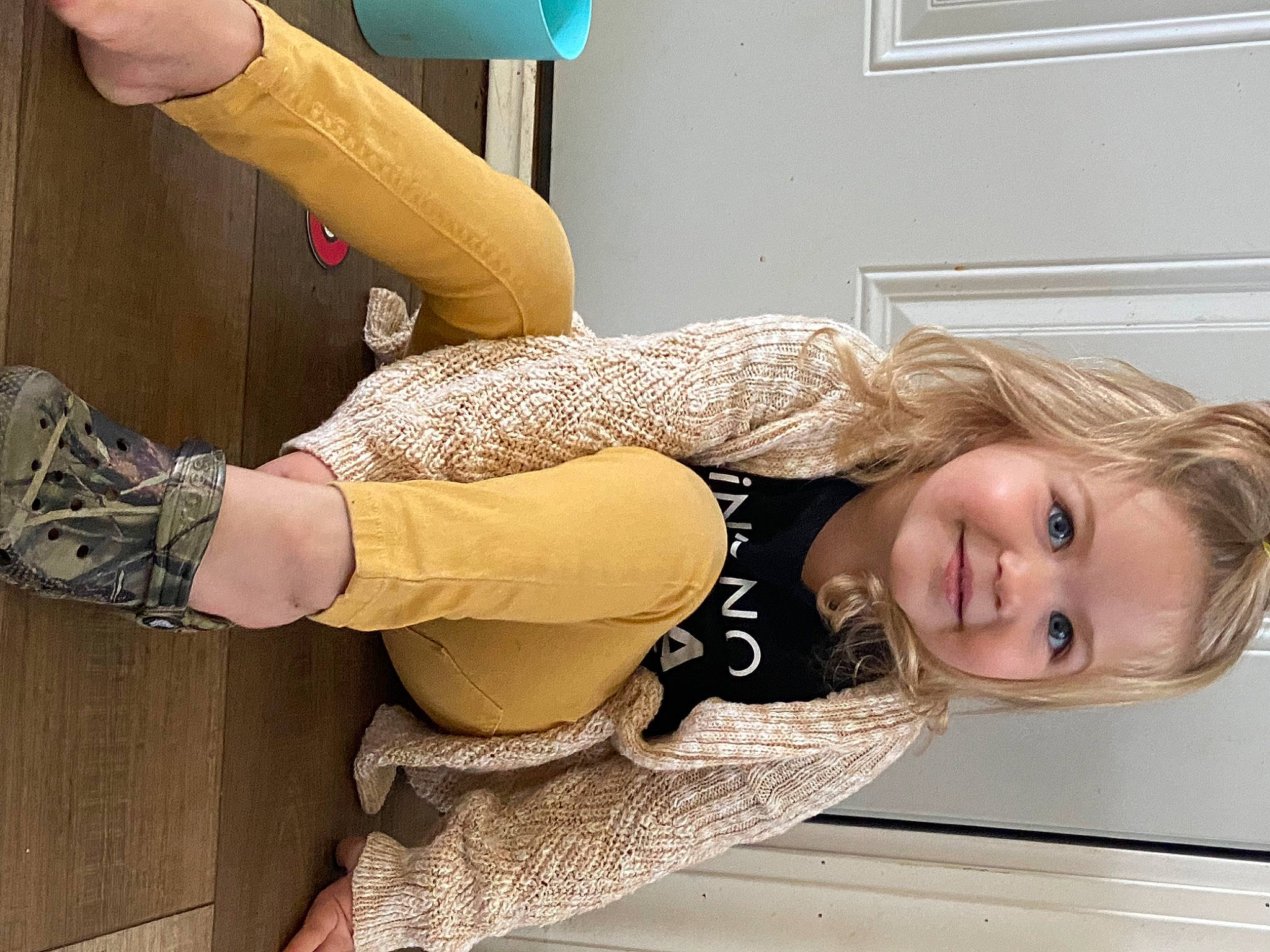 Bonnie joined the competition — help win amazing prizes! abdomen, arm, blond, comfort, elbow, fashion_accessory, fashion_design, gesture, hair, human_leg, joint, joy, knee, person, shoulder, sleeve, smile, sportswear, thigh, trunk