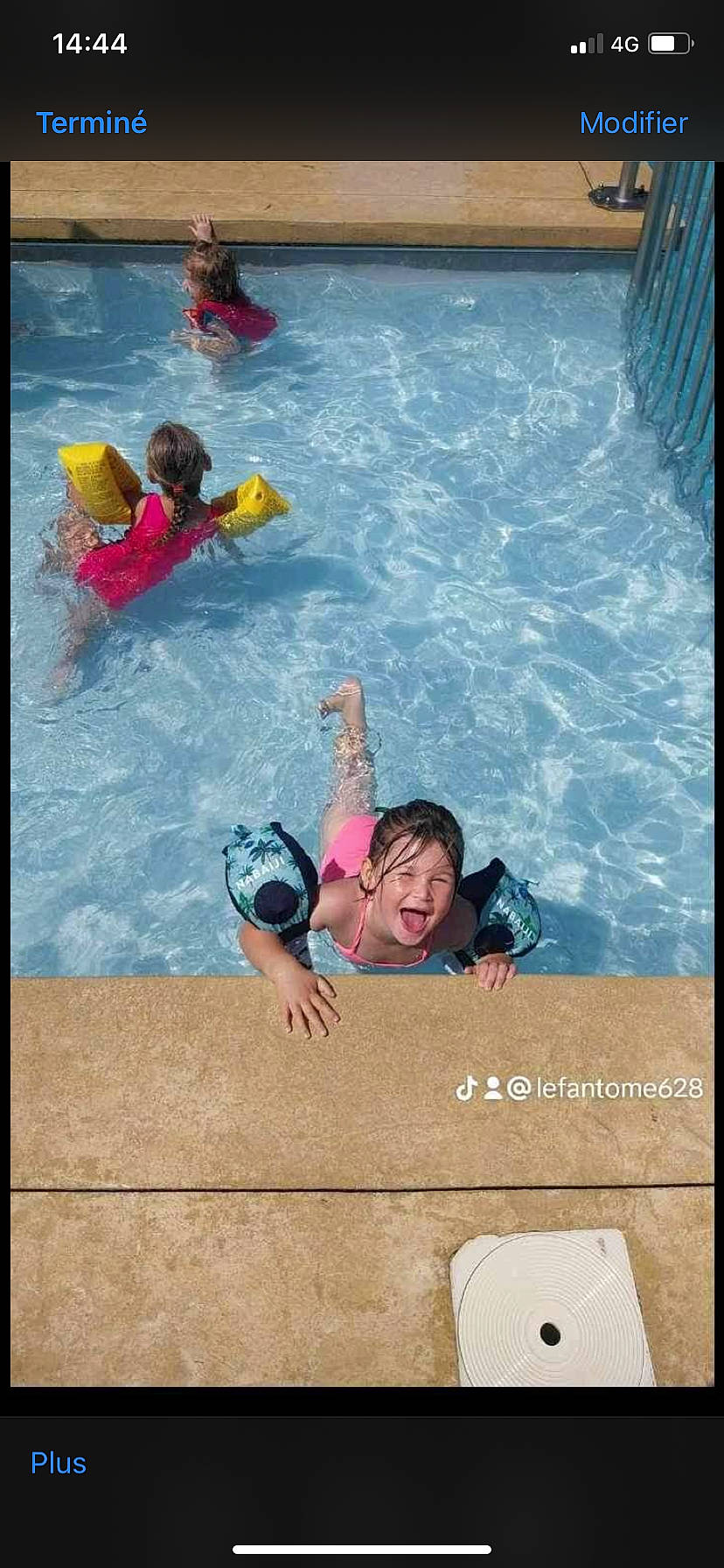 Naël a rejoint le concours — aidez-le/la à gagner de superbes lots ! aqua, child, fun, games, happy, inflatable, leisure, leisure_centre, outdoor_recreation, person, personal_protective_equipment, play, recreation, sports, summer, swimming_pool, swimwear, toddler, vacation, water