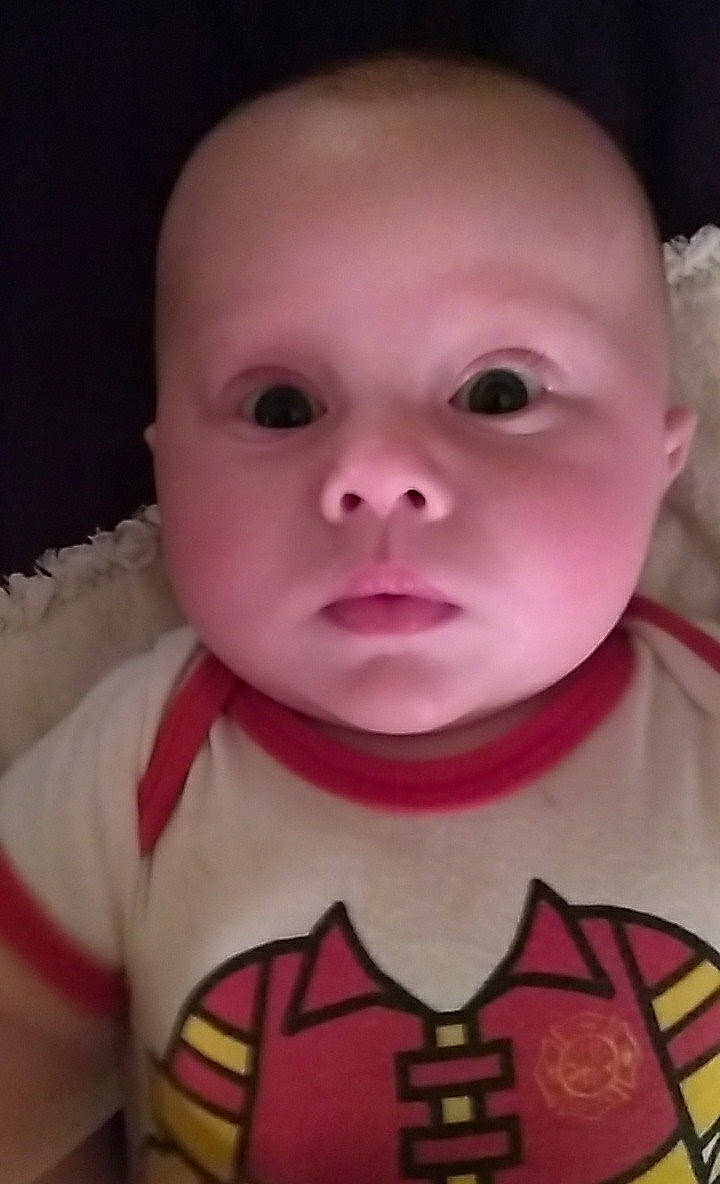 Jace is registered to the contest to win money with this photo: boy, cheek, child, chin, close_up, eye, eyebrow, face, facial_expression, forehead, head, human_hair_color, infant, lip, mouth, nose, organ, person, skin, smile