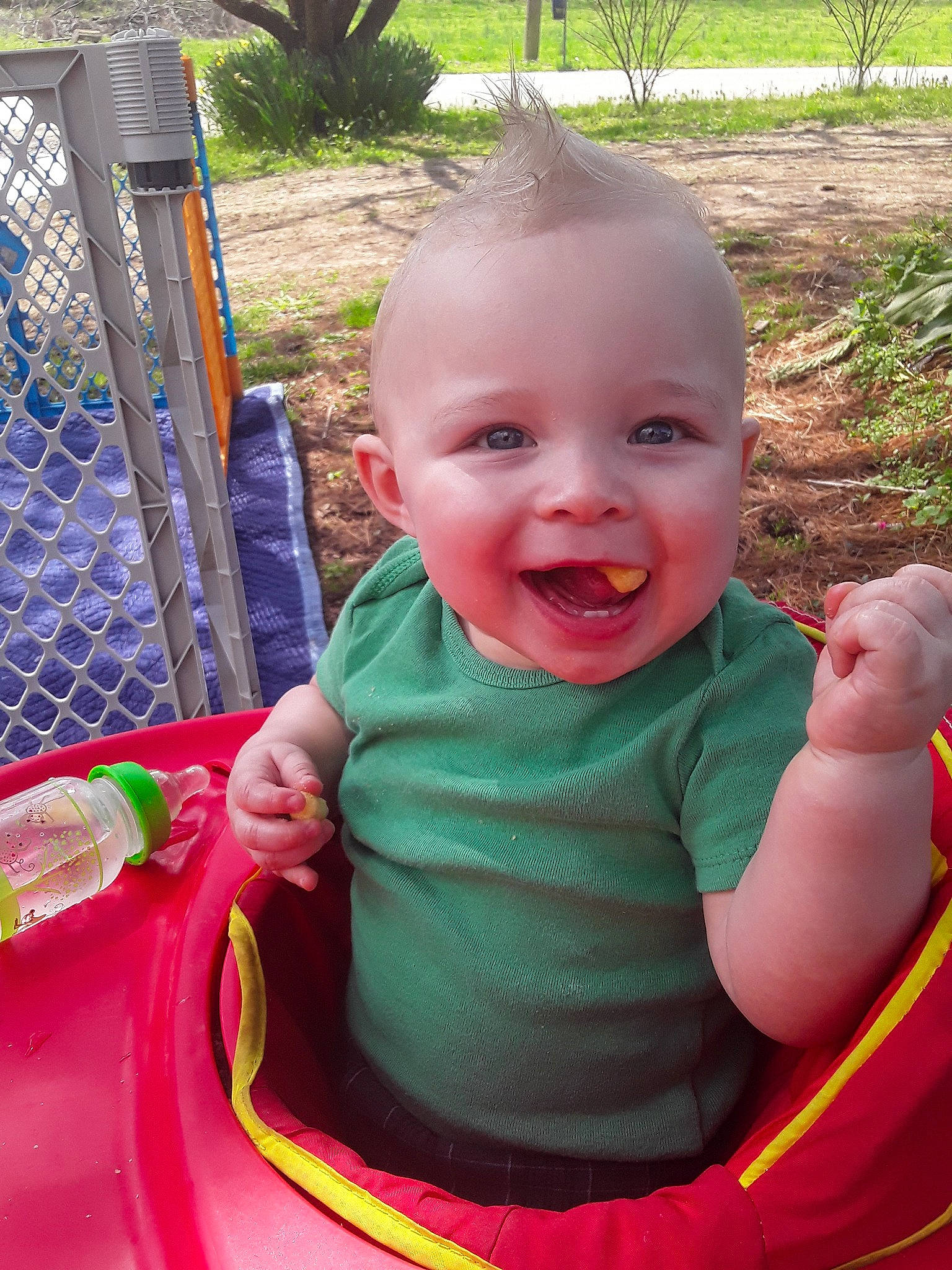 Ronan is registered to the contest to win money with this photo: baby, child, fun, person, play, skin, smile, toddler