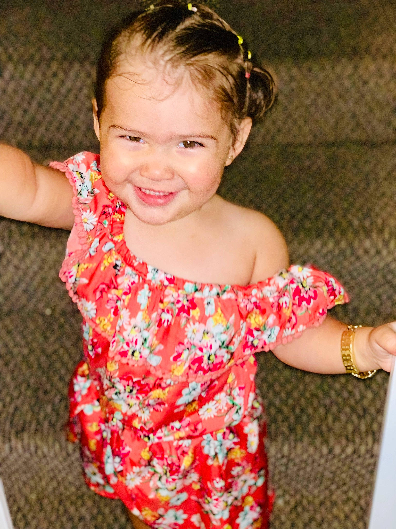 Abbigail is registered to the contest to win money with this photo: arm, child, child_model, joy, pattern, person, smile, toddler