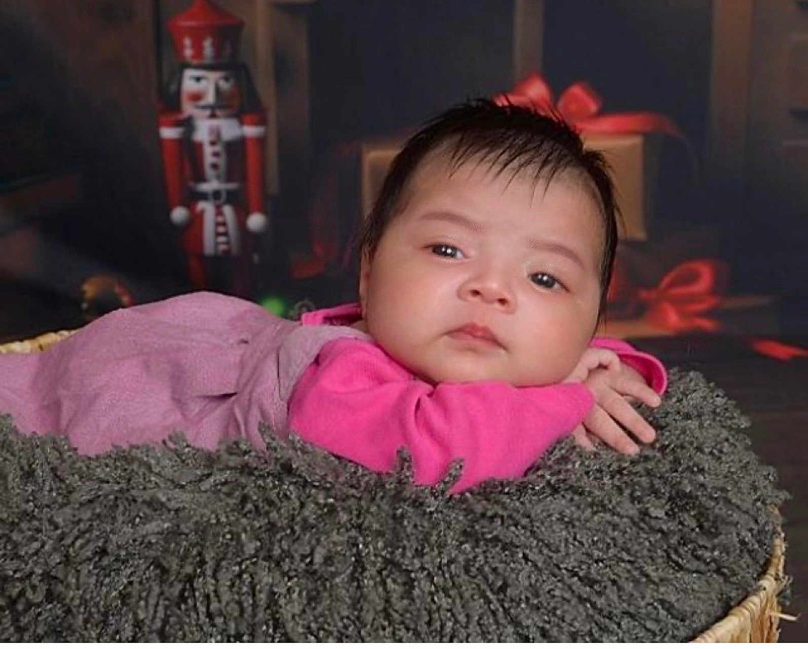 Stella is registered to the contest to win money with this photo: baby, babylaughing, basket, blackhair, blanket, face, frown, hair, happy, head, newborn, people, person, photography, portrait, sad, smile