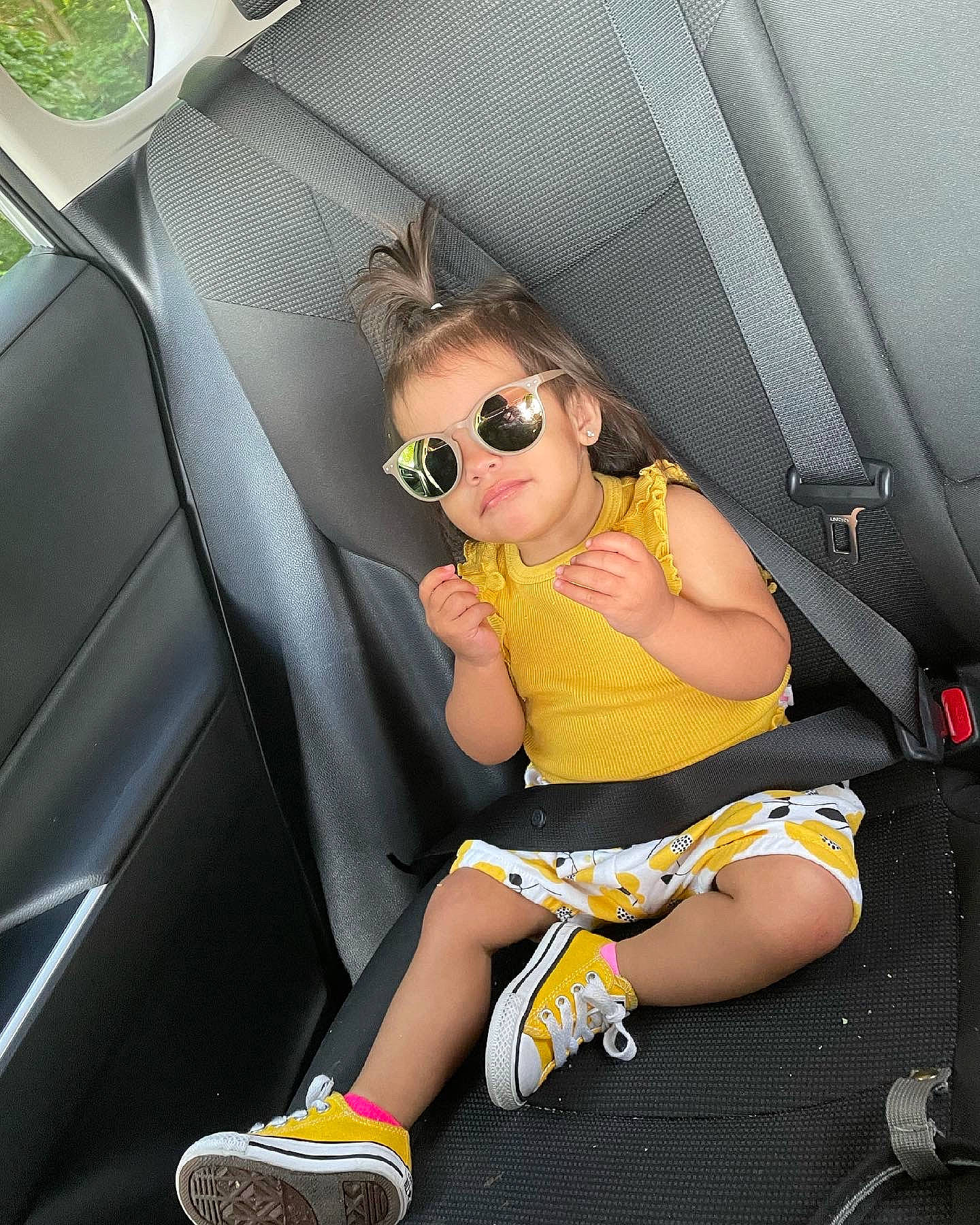 Avayah is registered to the contest to win money with this photo: automotive_design, automotive_exterior, automotive_lighting, bumper, car, car_seat_cover, eyewear, glasses, goggles, hood, leg, mode_of_transport, motor_vehicle, person, shorts, sunglasses, thigh, vehicle, vehicle_door, vision_care