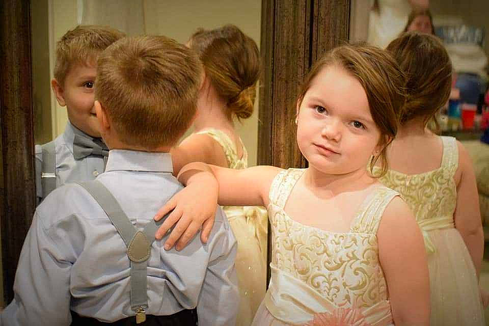 Priscilla is registered to the contest to win money with this photo: bridal_clothing, ceremony, child, dress, event, family, fashion_accessory, formal_wear, hairstyle, happy, people, person, tradition, wedding, wedding_dress