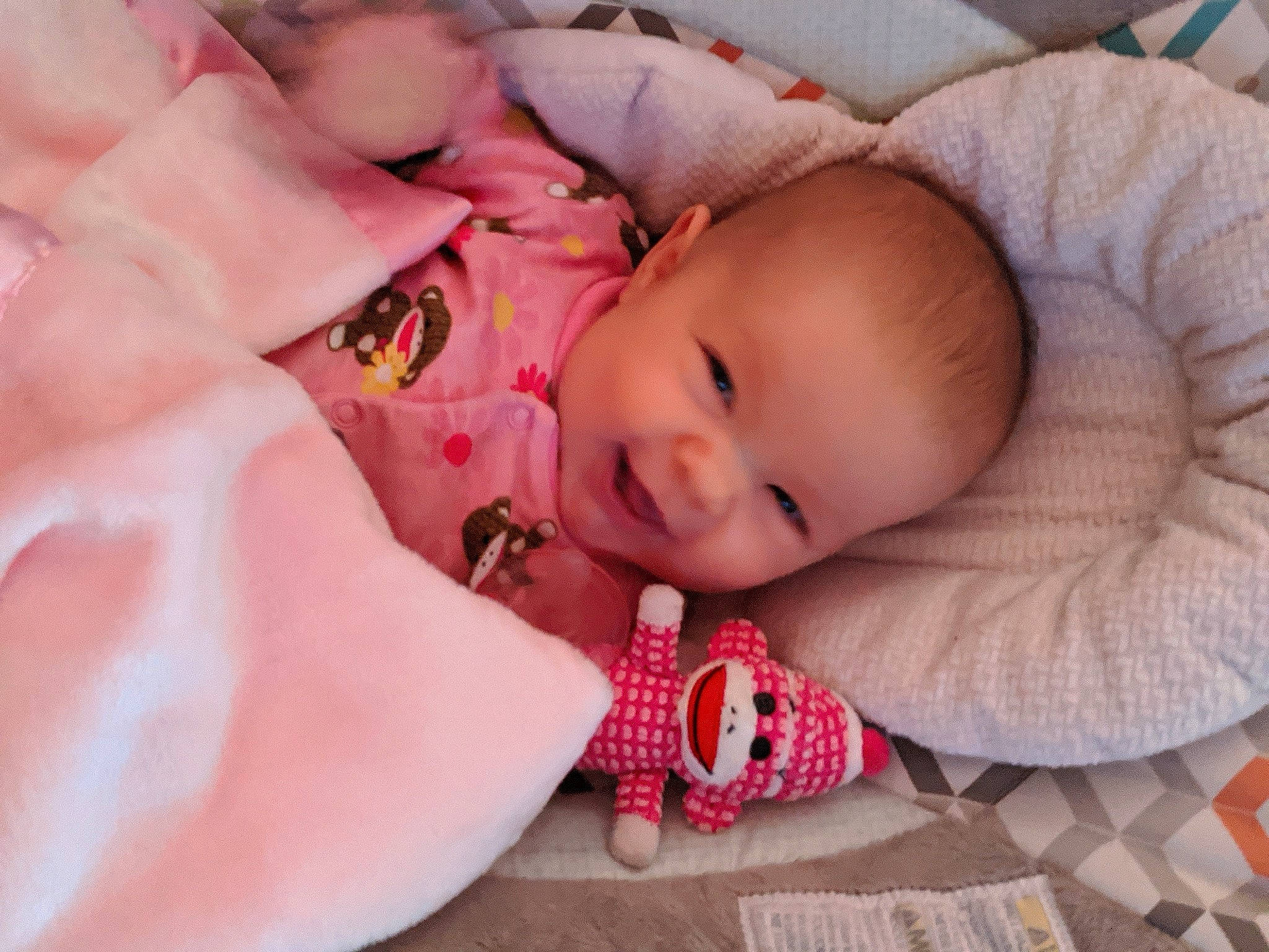 Astrid is registered to the contest to win money with this photo: baby, baby_products, beauty, bedtime, cheek, child, eye, face, finger, hand, head, iris, lip, mouth, nose, person, pink, product, skin, textile