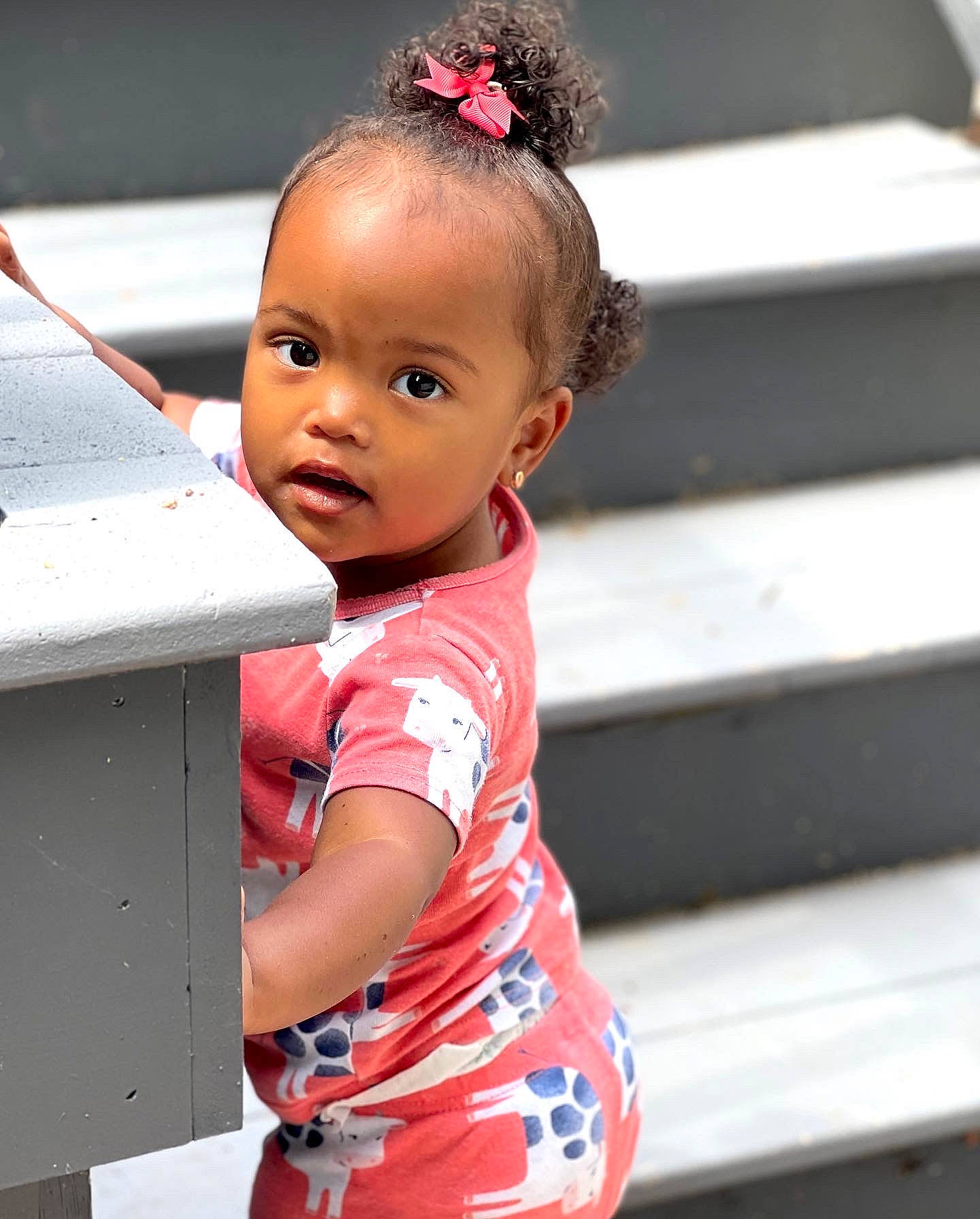 Arya joined the competition — help win amazing prizes! cheek, child, eyelash, face, fashion_accessory, fun, hair_tie, happy, headband, headpiece, human_body, jewellery, leisure, lipstick, person, portrait_photography, skin, sleeve, toddler, travel