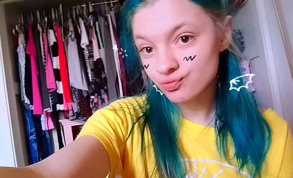 Aliyah joined the competition — help win amazing prizes! artificial_hair_integrations, beauty, black_hair, brown_hair, cheek, eye_liner, eyebrow, eyelash, face, feathered_hair, forehead, hair, hair_accessory, hair_coloring, hairstyle, lip, long_hair, nose, person, selfie