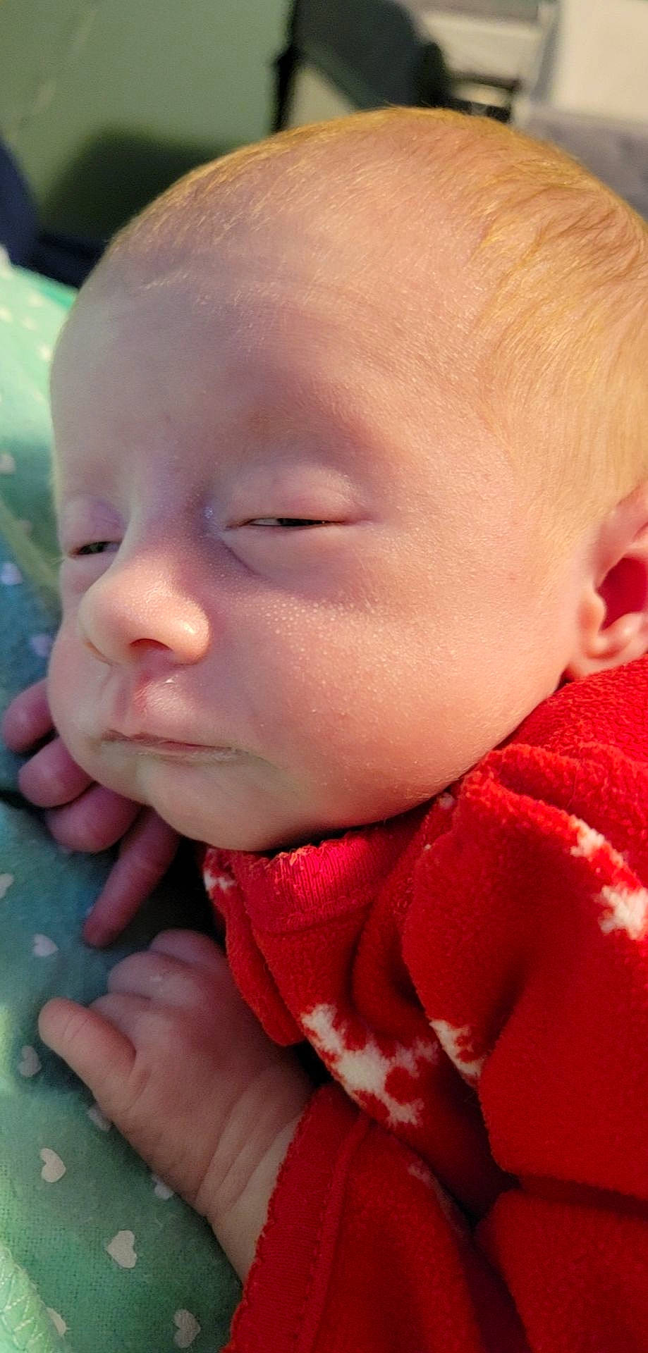 Alley is registered to the contest to win money with this photo: baby, baby_toddler_clothing, cheek, chin, ear, eyebrow, eyelash, facial_expression, finger, forehead, gesture, happy, iris, lip, mouth, neck, nose, person, pink, skin