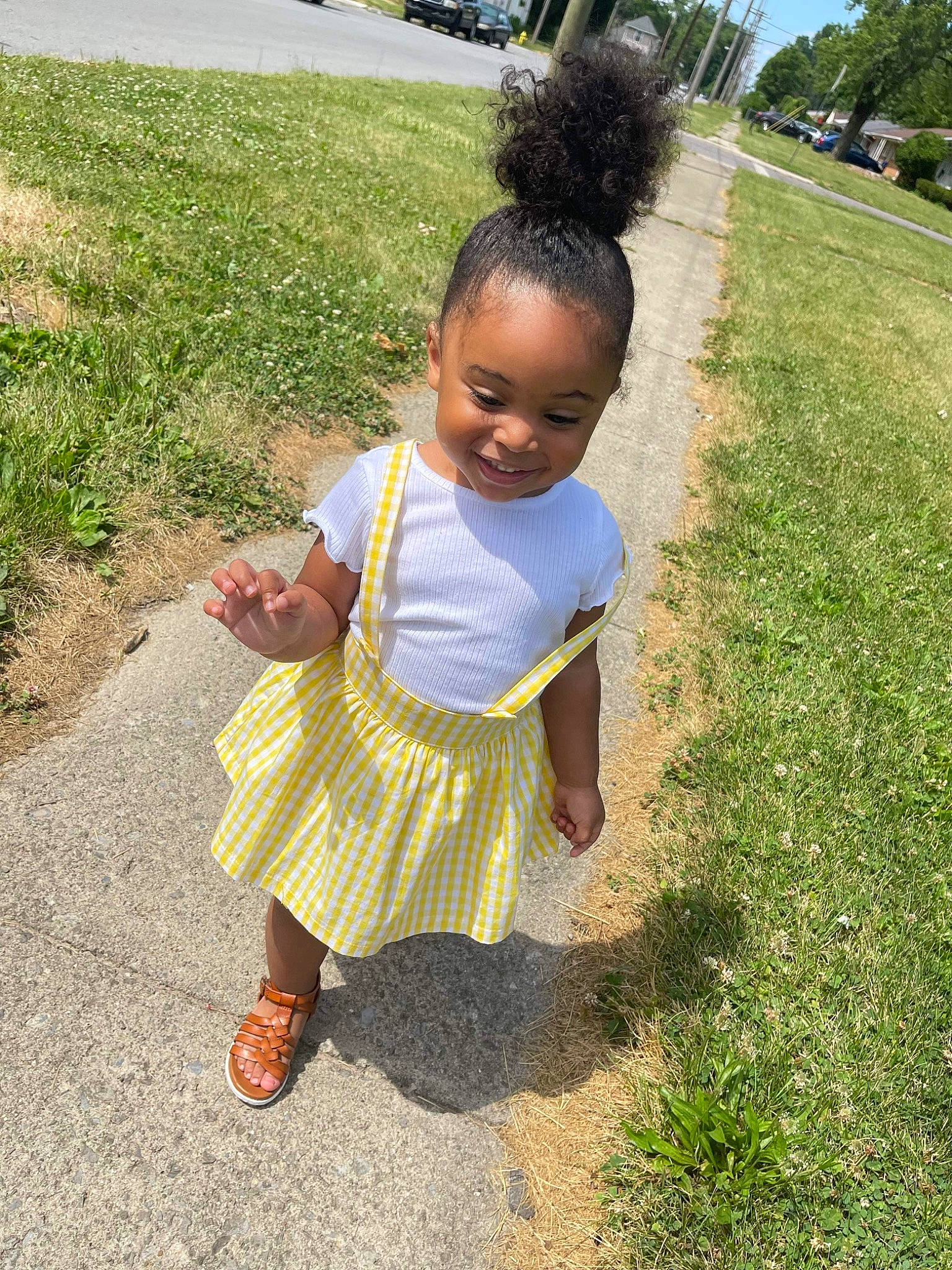 Chinomi joined the competition — help win amazing prizes! adaptation, asphalt, baby_toddler_clothing, botany, child, fun, grass, grass_family, happy, joy, leisure, people_in_nature, person, plant, public_space, recreation, sandal, smile, spring, toddler