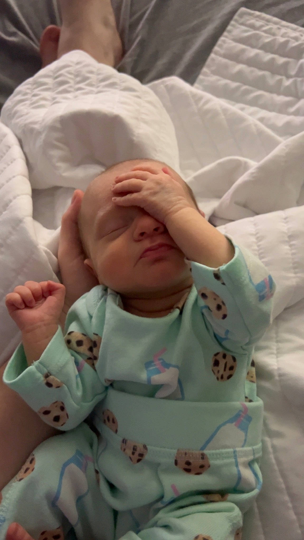 Emary joined the competition — help win amazing prizes! arm, baby, baby_toddler_clothing, child, comfort, event, flesh, gesture, hospital, human_body, linens, mammal, medical, person, room, service, skin, sleeve, textile, thumb