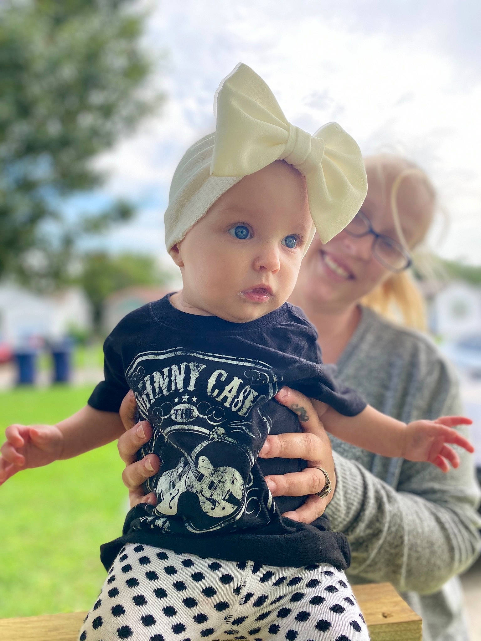 Amara is registered to the contest to win money with this photo: baby, child, cool, fashion_accessory, hat, headgear, headwear, joint, joy, person, photography, play, recreation, sleeve, summer, sun_hat, t_shirt, toddler, tourism, vacation