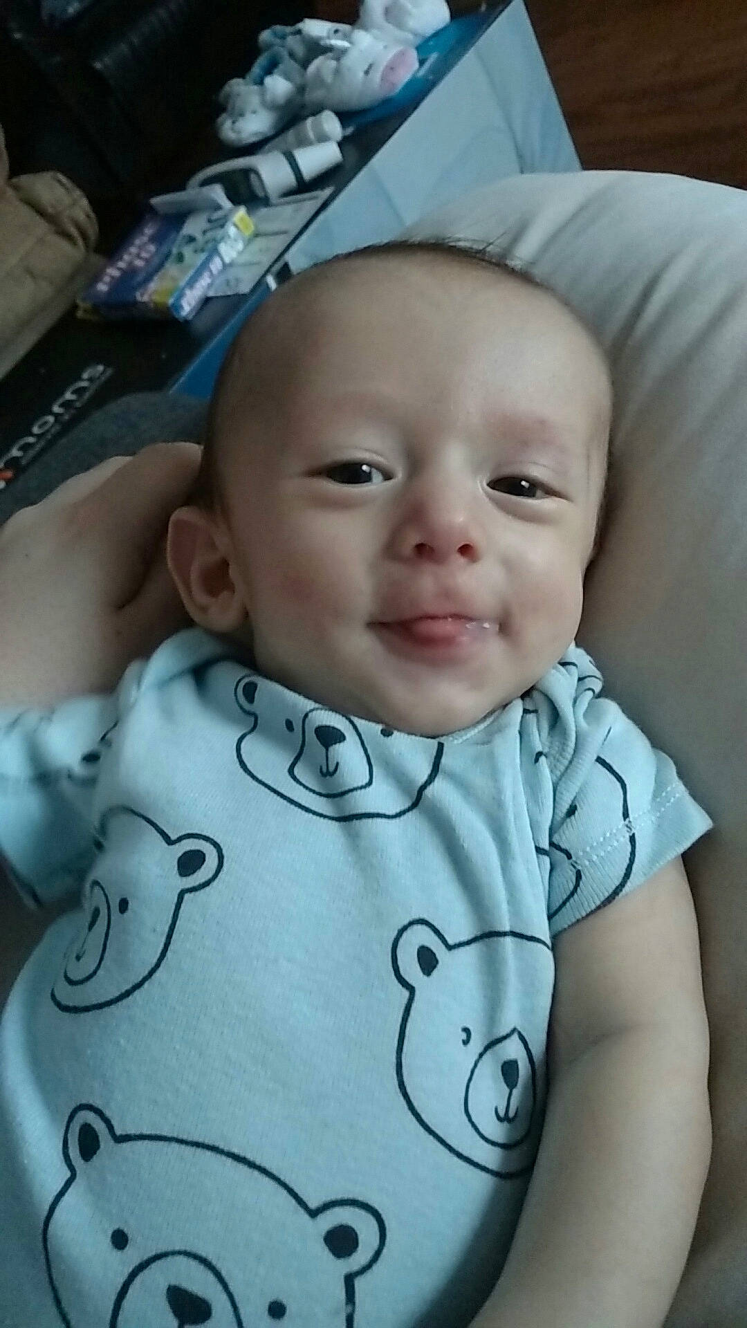 Apollo is registered to the contest to win money with this photo: arm, cheek, child, day, ear, eye, face, finger, forehead, hand, head, human_hair_color, infant, lip, mouth, nose, person, product, skin, smile