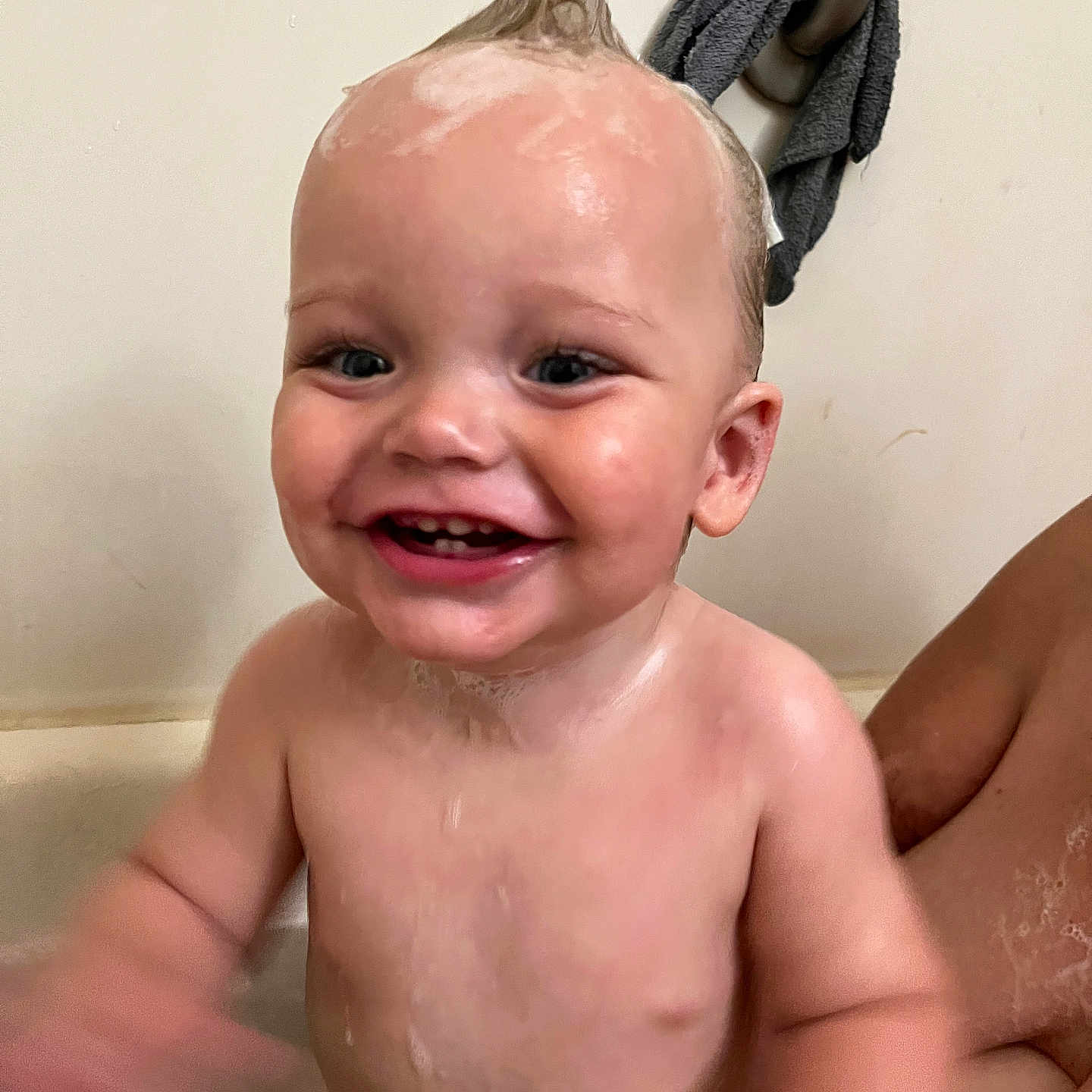Bode joined the competition — help win amazing prizes! baby, toddler, bath, water, smile, happy, child, person, skin, hand, shampoo, hair, mohaawk, bathroom, towel, support, splash, cleaning, cute, fun