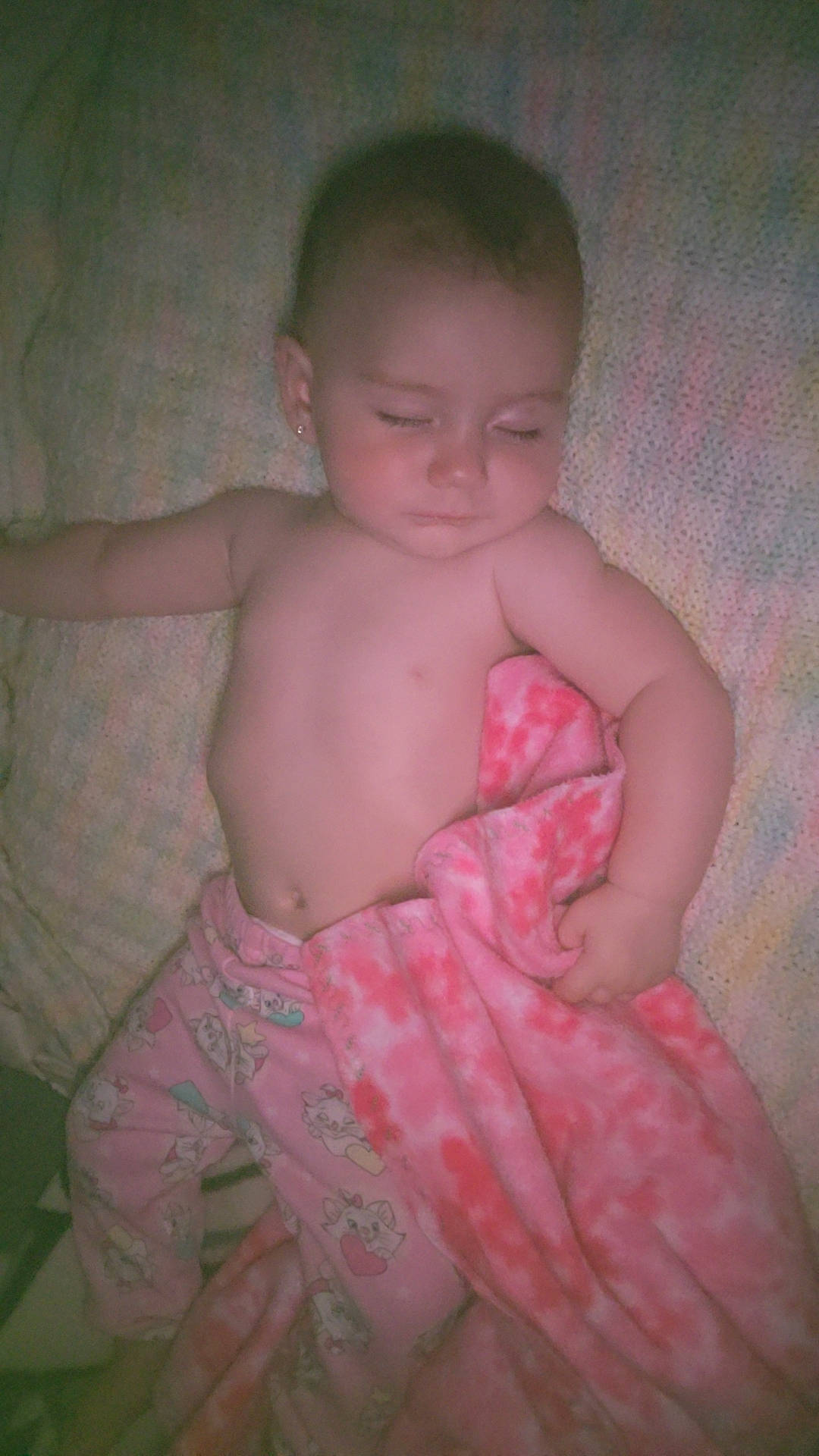 Joyann is registered to the contest to win money with this photo: abdomen, baby, baby_toddler_clothing, cheek, chest, elbow, finger, gesture, human_body, iris, leg, mouth, neck, nose, person, pink, skin, sleeve, thumb, toddler