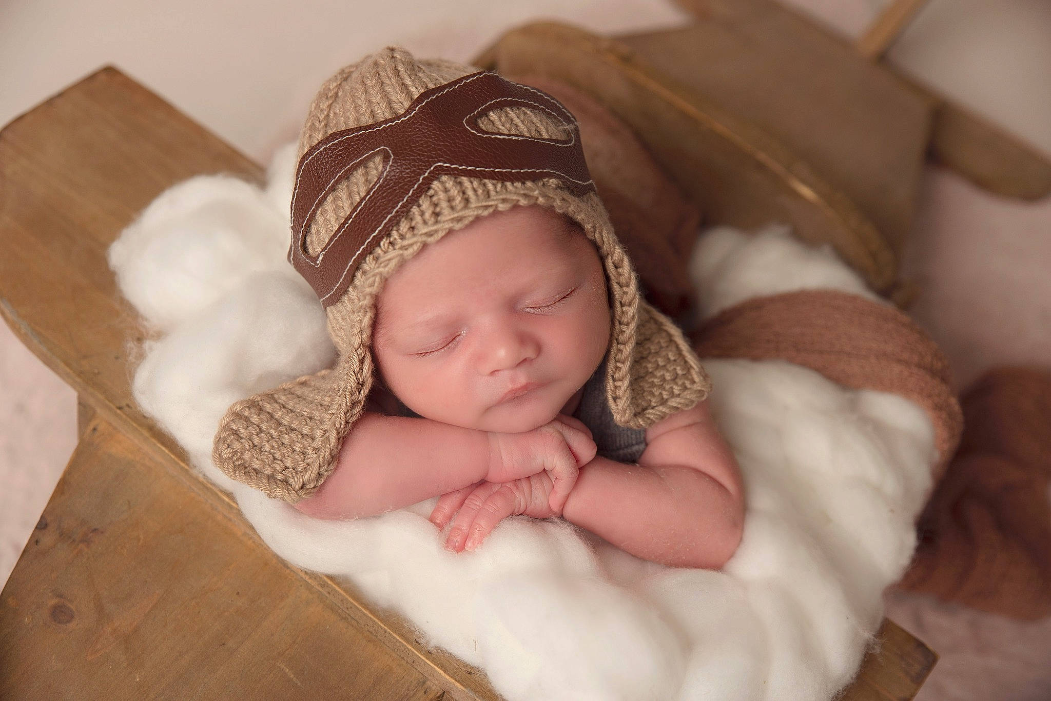 Mylo participe au concours pour gagner de l'argent avec cette photo : baby, baby_sleeping, baby_toddler_clothing, beanie, bedtime, cheek, child, comfort, eye, fashion_accessory, hair_accessory, headgear, headwear, knit_cap, linens, person, portrait_photography, room, skin, toddler
