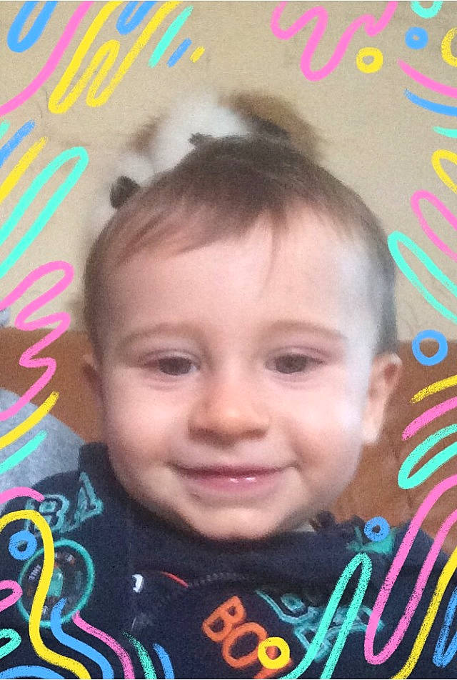 Aubin participe au concours pour gagner de l'argent avec cette photo : baby, cheek, child, close_up, ear, eyebrow, face, forehead, fun, hair, happy, head, human, joy, nose, person, photography, pink, smile, toddler