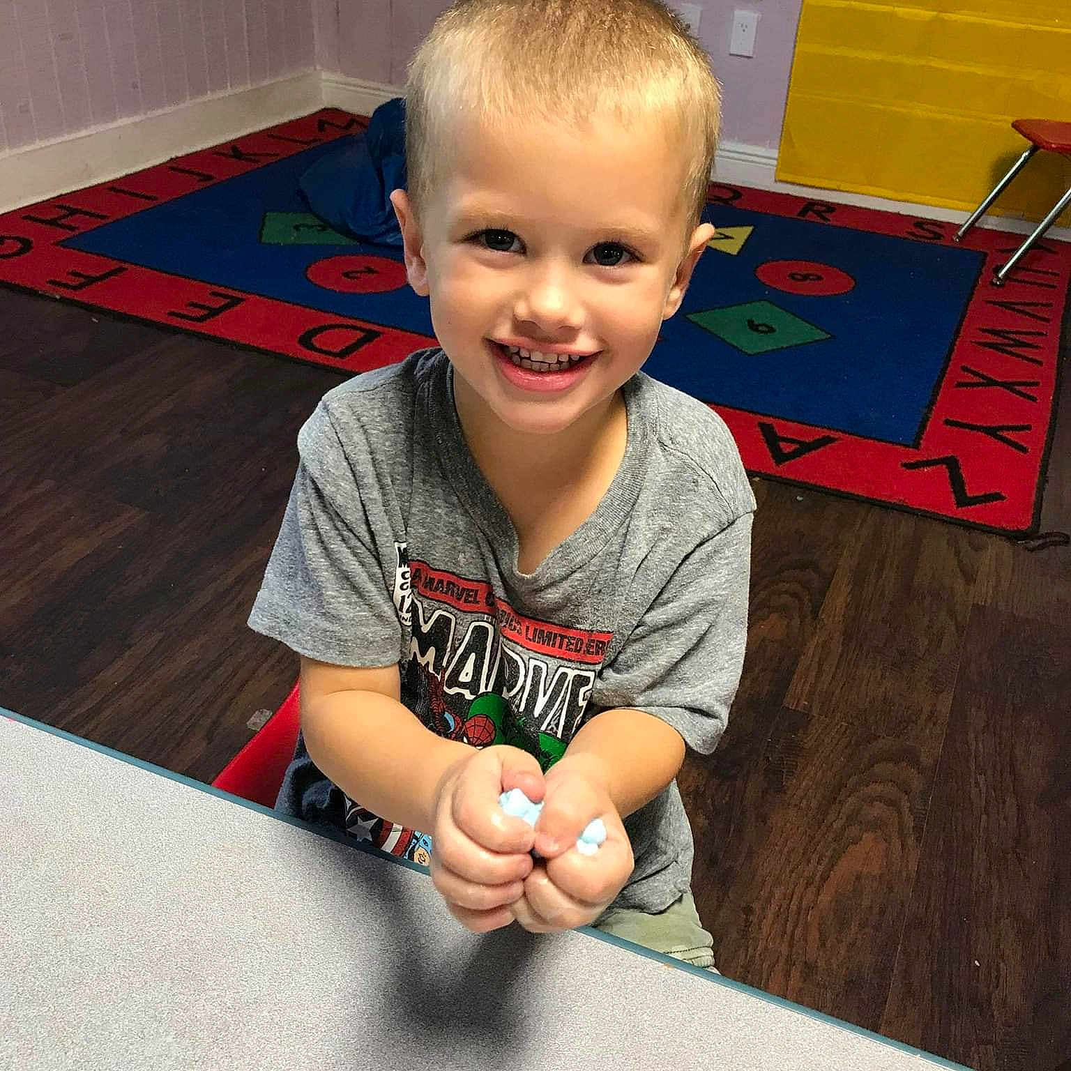 Kohle is registered to the contest to win money with this photo: boy, child, day, finger, fun, girl, hand, infant, joy, person, play, product, sitting, smile, toddler, toy