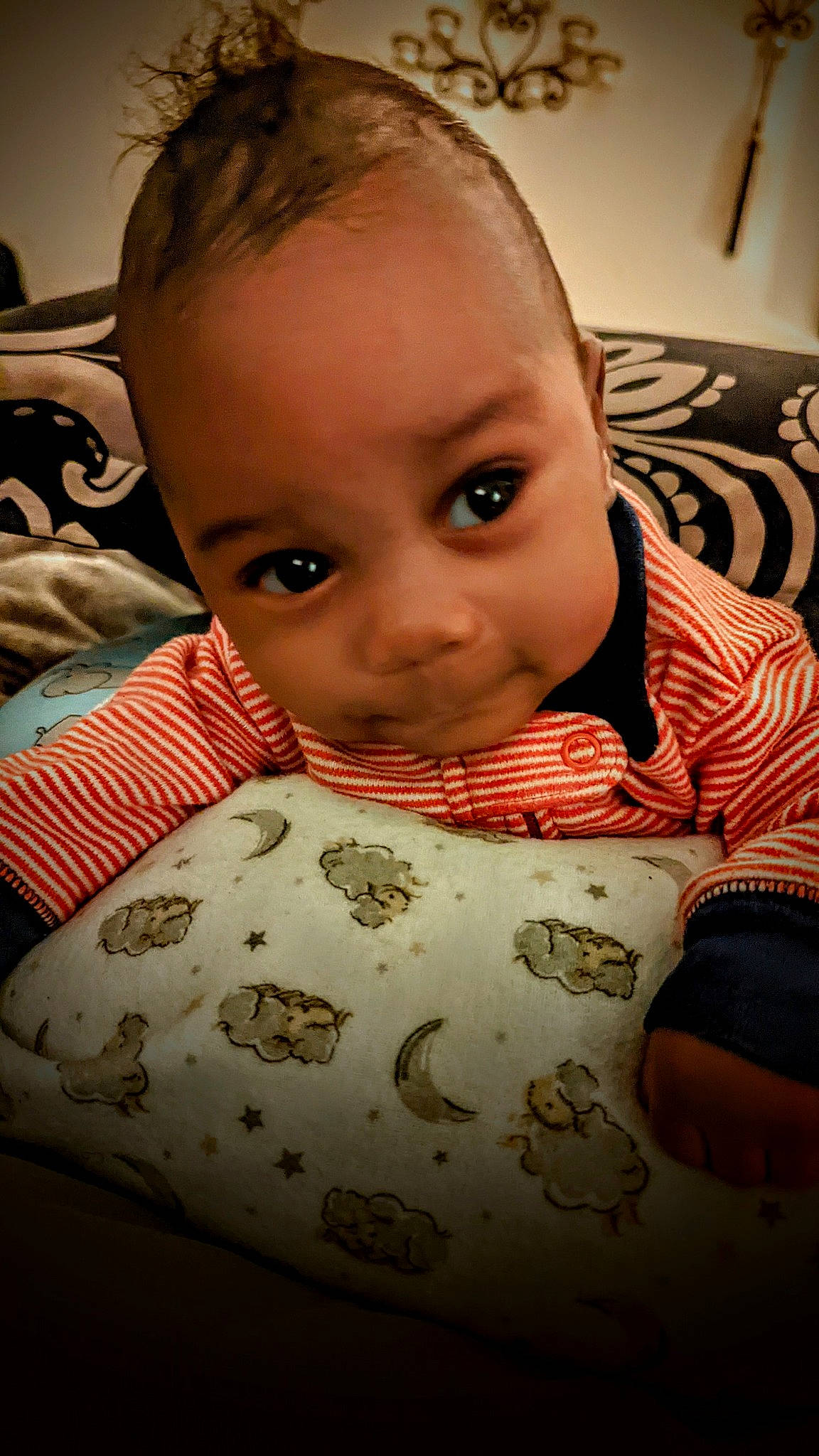 Kymani is registered to the contest to win money with this photo: cheek, chin, eyebrow, eyelash, face, facial_expression, forehead, hair, hairstyle, head, human, human_body, iris, lip, mammal, mouth, neck, nose, person, skin