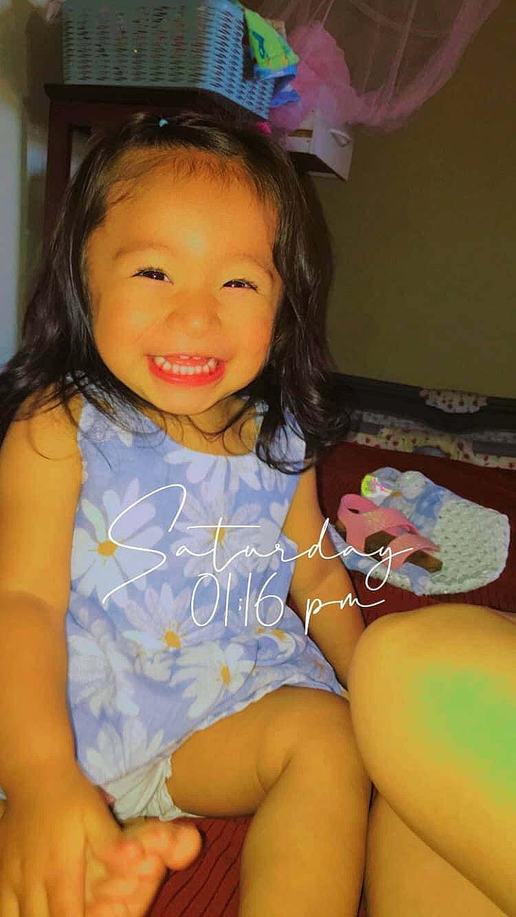 Kamaria joined the competition — help win amazing prizes! arm, cheek, chin, eye, eyelash, face, facial_expression, hair, hand, happy, head, human, human_body, joy, lip, mouth, neck, nose, person, shoulder