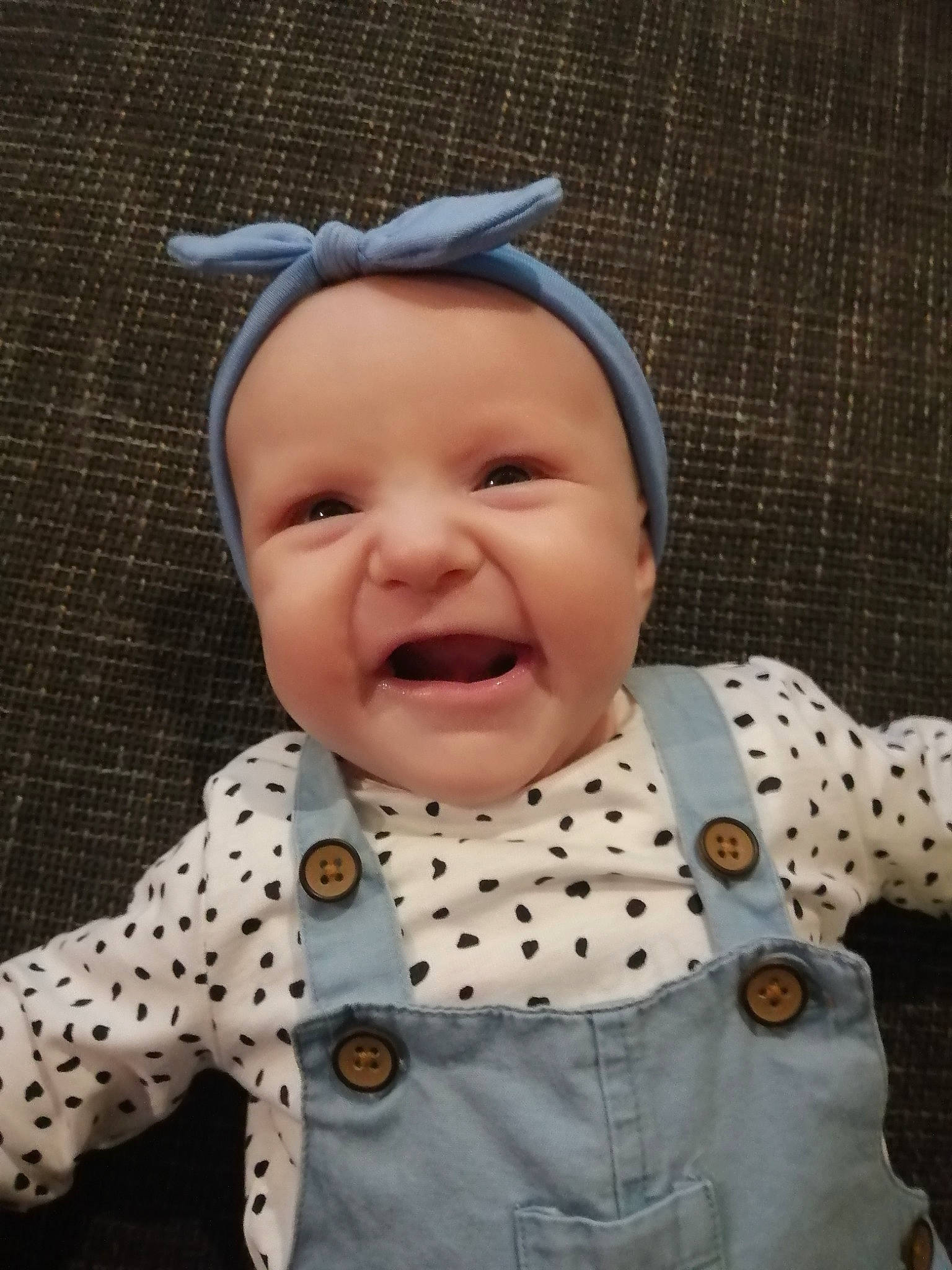 Luna a rejoint le concours — aidez-le/la à gagner de superbes lots ! baby, baby_toddler_clothing, cap, cheek, chin, collar, eye, face, happy, head, headwear, jacket, lip, nose, outerwear, person, pink, skin, sleeve, smile