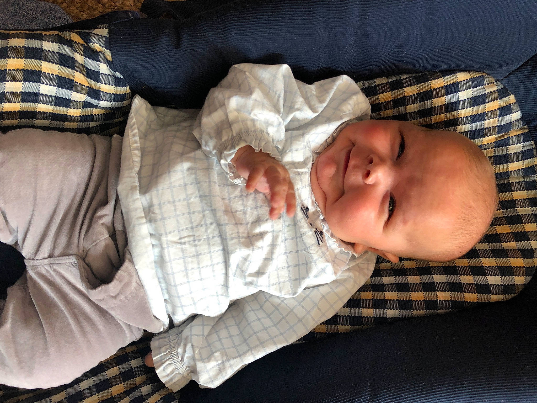 Heloise a rejoint le concours — aidez-le/la à gagner de superbes lots ! baby, cheek, child, comfort, nap, person, product, skin, sleep, toddler