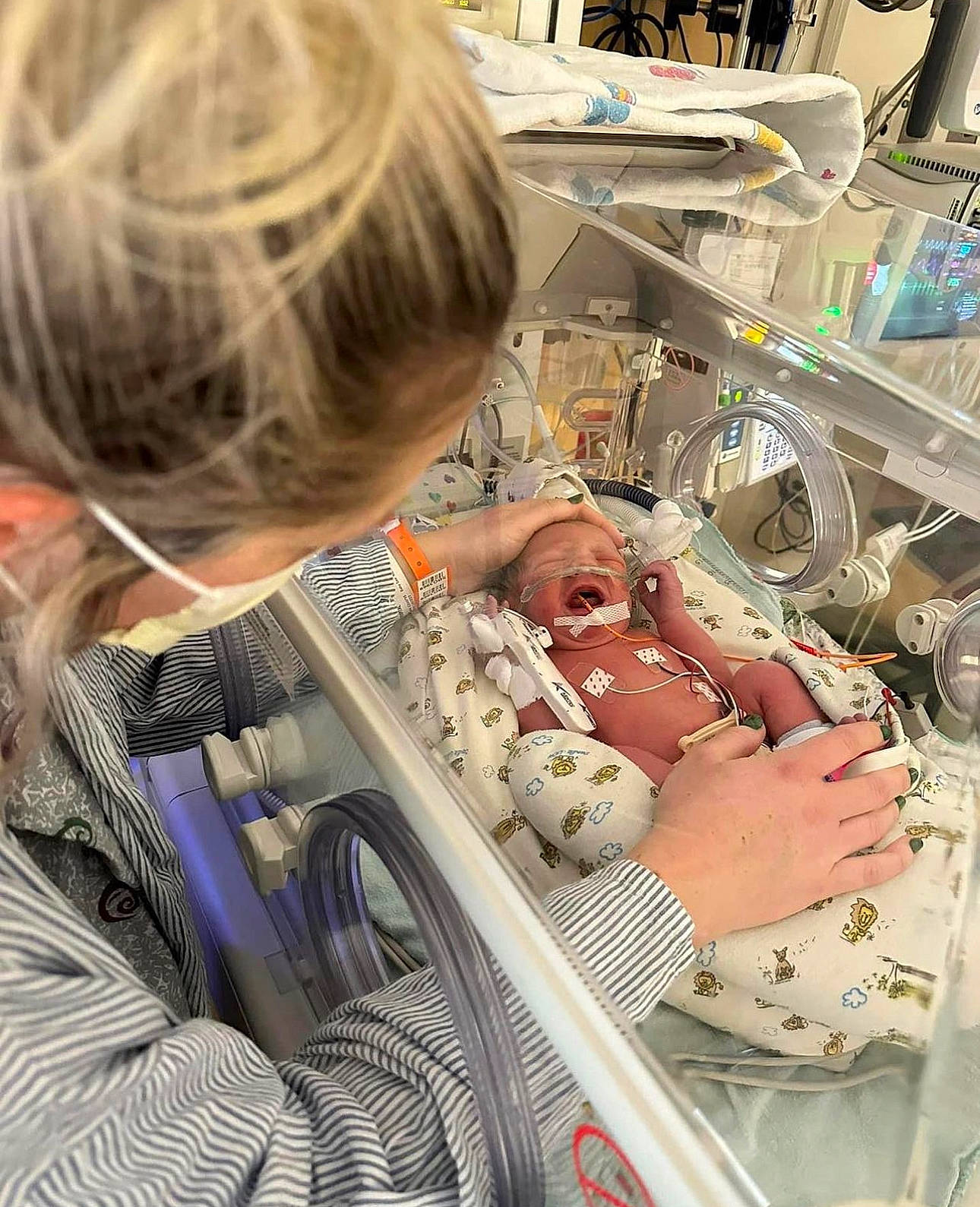 Michael joined the competition — help win amazing prizes! baby, child, childbirth, cooking, event, eyelash, health_care, health_care_provider, hospital, hospital_bed, machine, medical, medical_equipment, medical_procedure, patient, person, room, science, service, skin