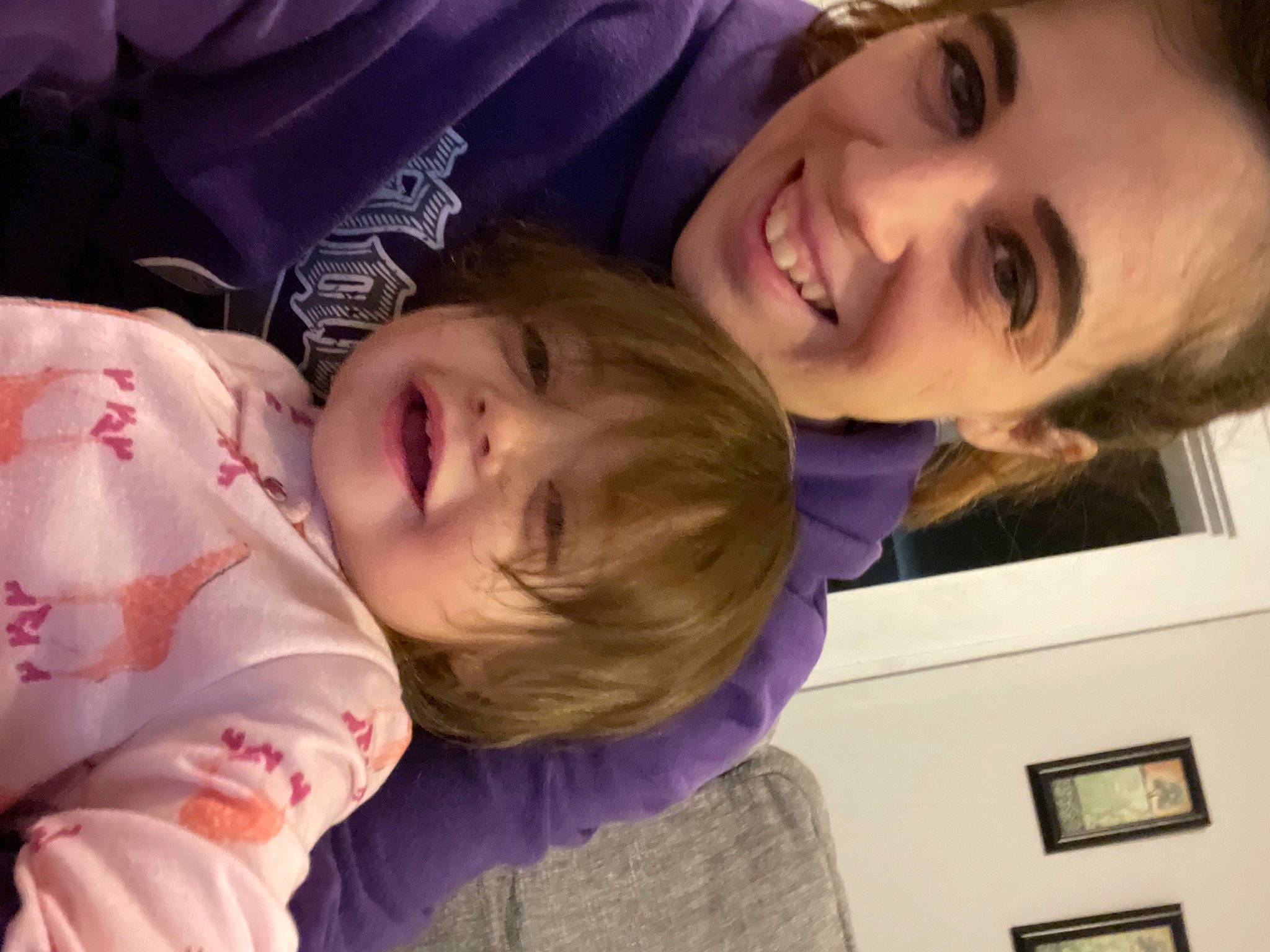 Alyssa is registered to the contest to win money with this photo: cheek, chin, clothing, comfort, eye, face, facial_expression, gesture, hair, hairstyle, happy, human_body, iris, joy, lip, mammal, mouth, nose, person, skin