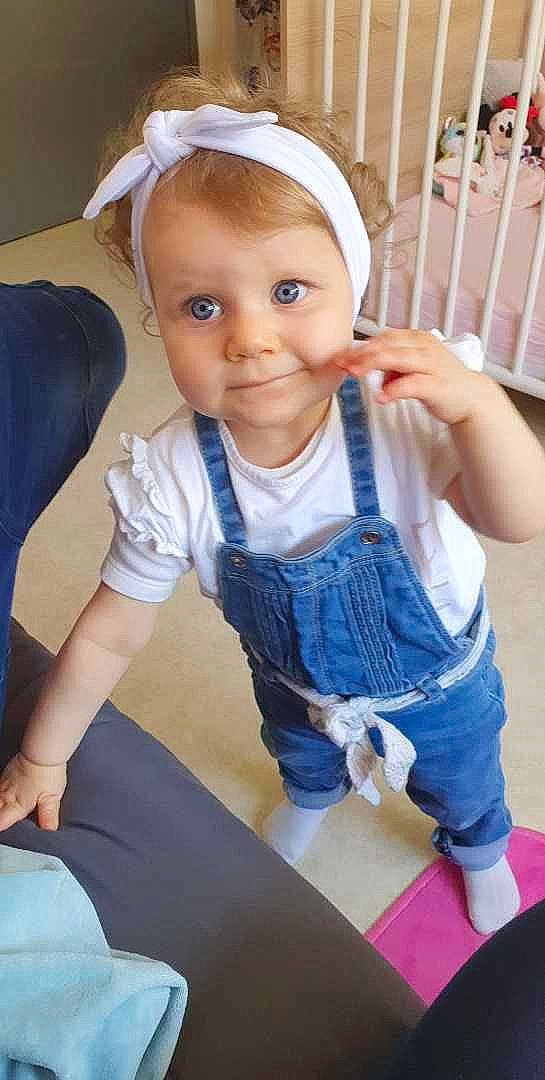 Kimberley a rejoint le concours — aidez-le/la à gagner de superbes lots ! baby, baby_toddler_clothing, child, person, toddler