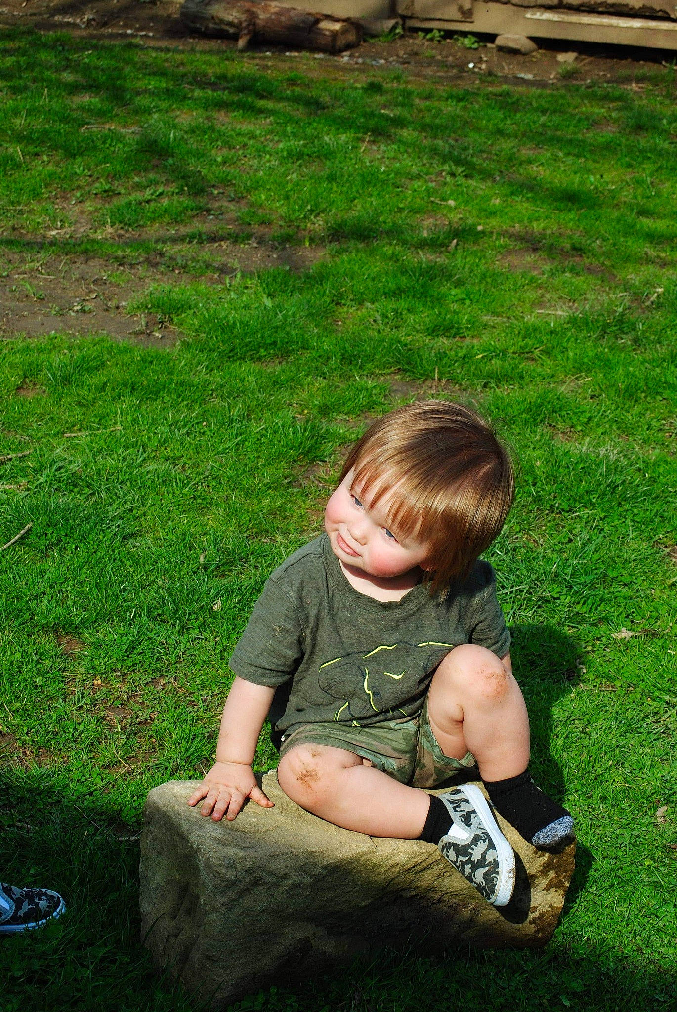Folsom joined the competition — help win amazing prizes! child, grass, grass_family, lawn, person, plant, play, sitting, toddler