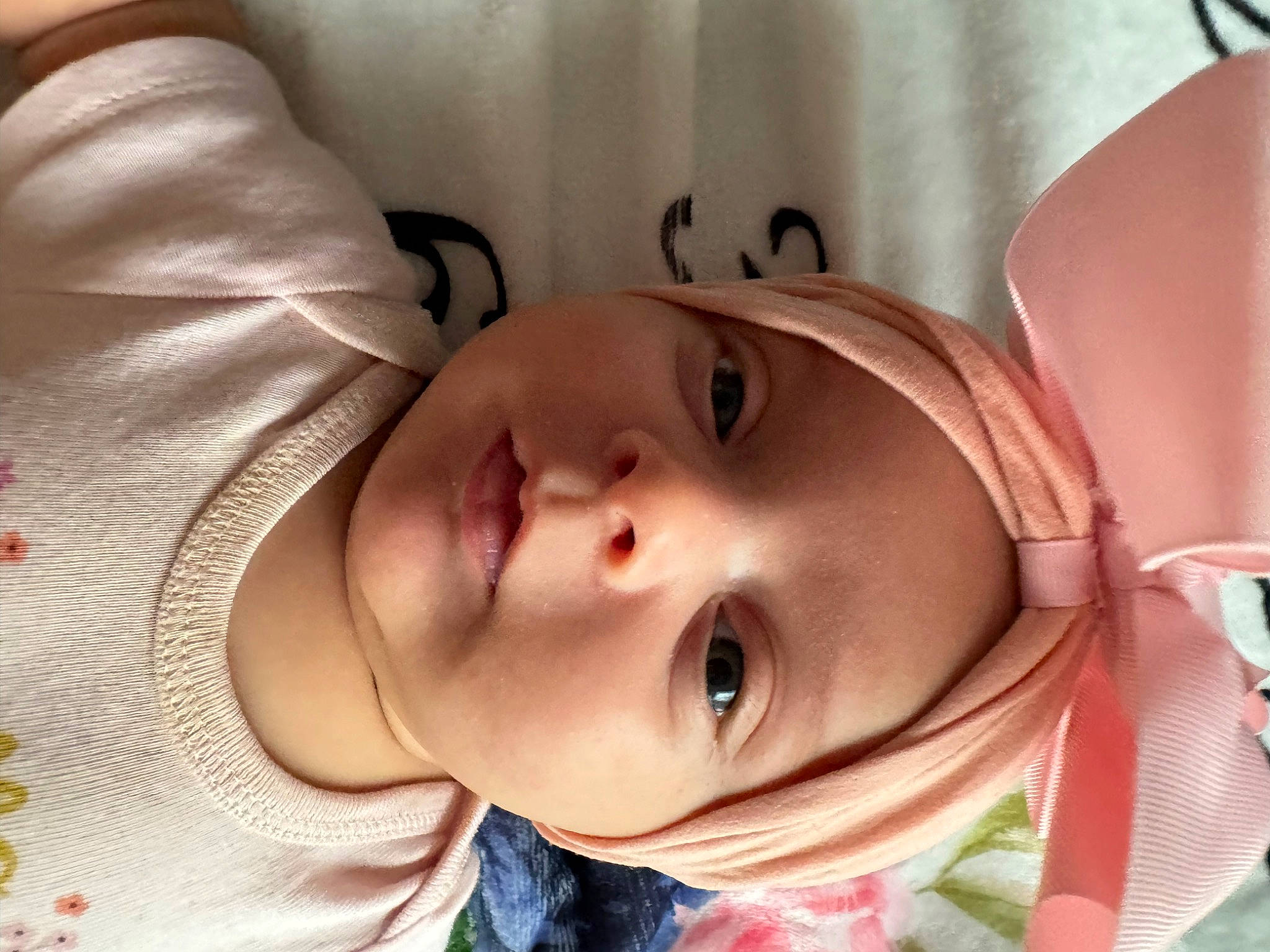 Arya is registered to the contest to win money with this photo: baby, cheek, chin, ear, eye, eyebrow, eyelash, face, facial_expression, forehead, happy, head, iris, lip, mouth, neck, nose, person, skin, sleeve