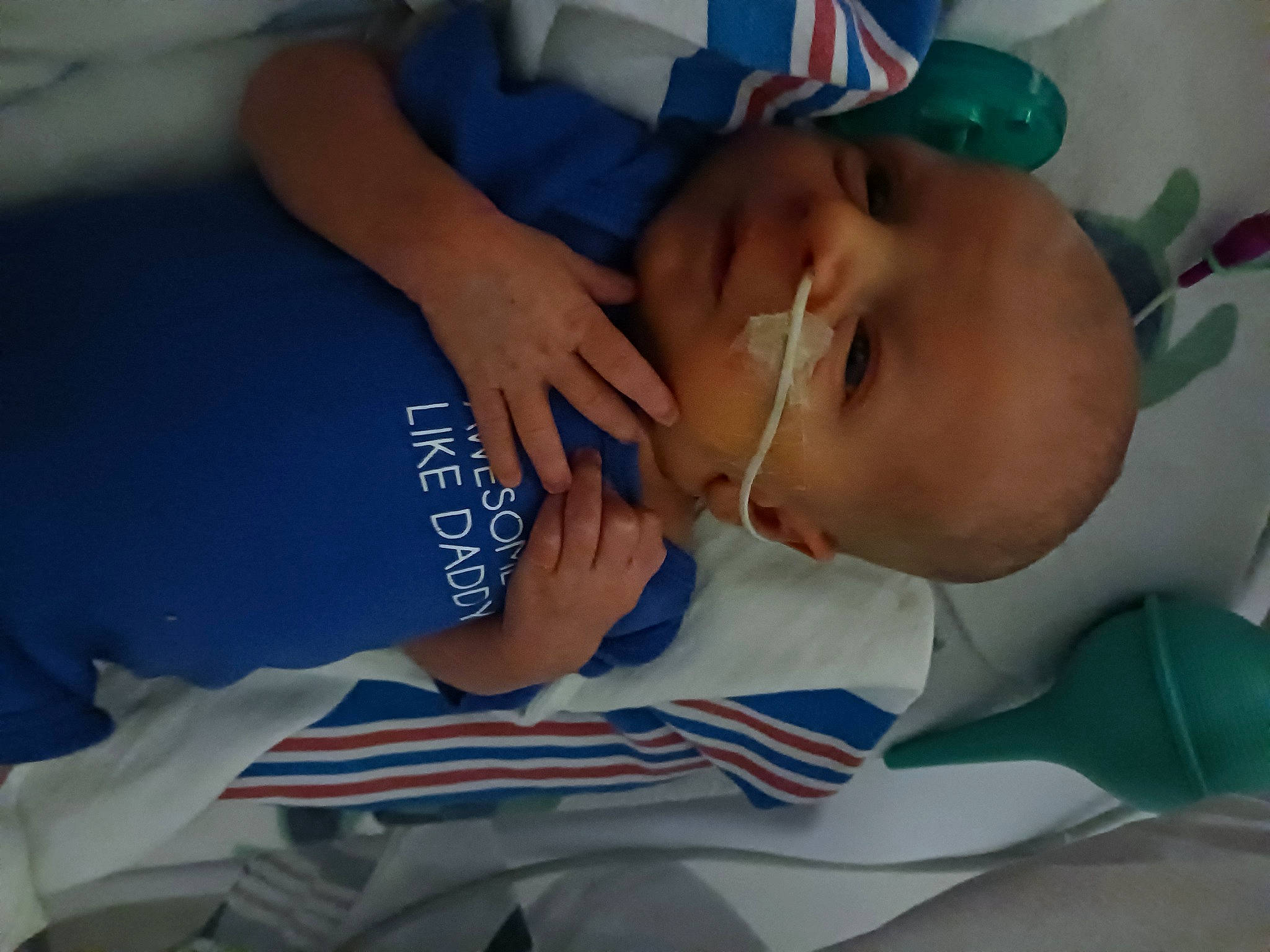 Javier is registered to the contest to win money with this photo: baby, baby_products, baby_toddler_clothing, carmine, child, comfort, elbow, finger, nail, person, room, thumb, toddler, wrist