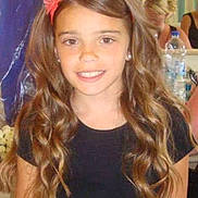 Leah is registered to the contest to win money with this photo: