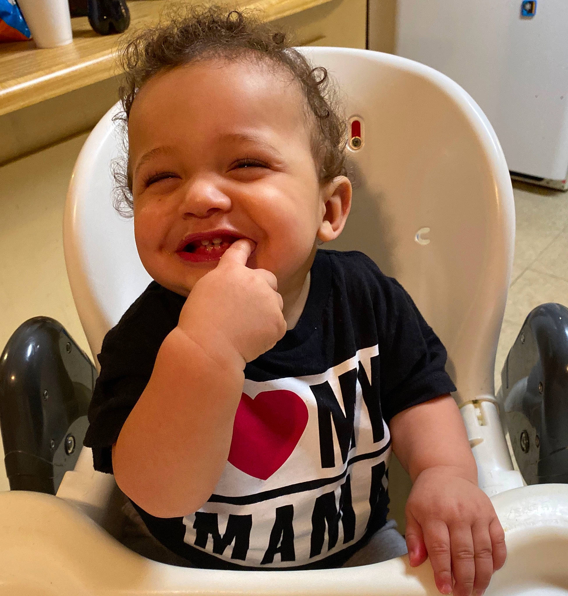 Kayden is registered to the contest to win money with this photo: baby, child, eating, facial_expression, joy, laugh, person, smile, toddler