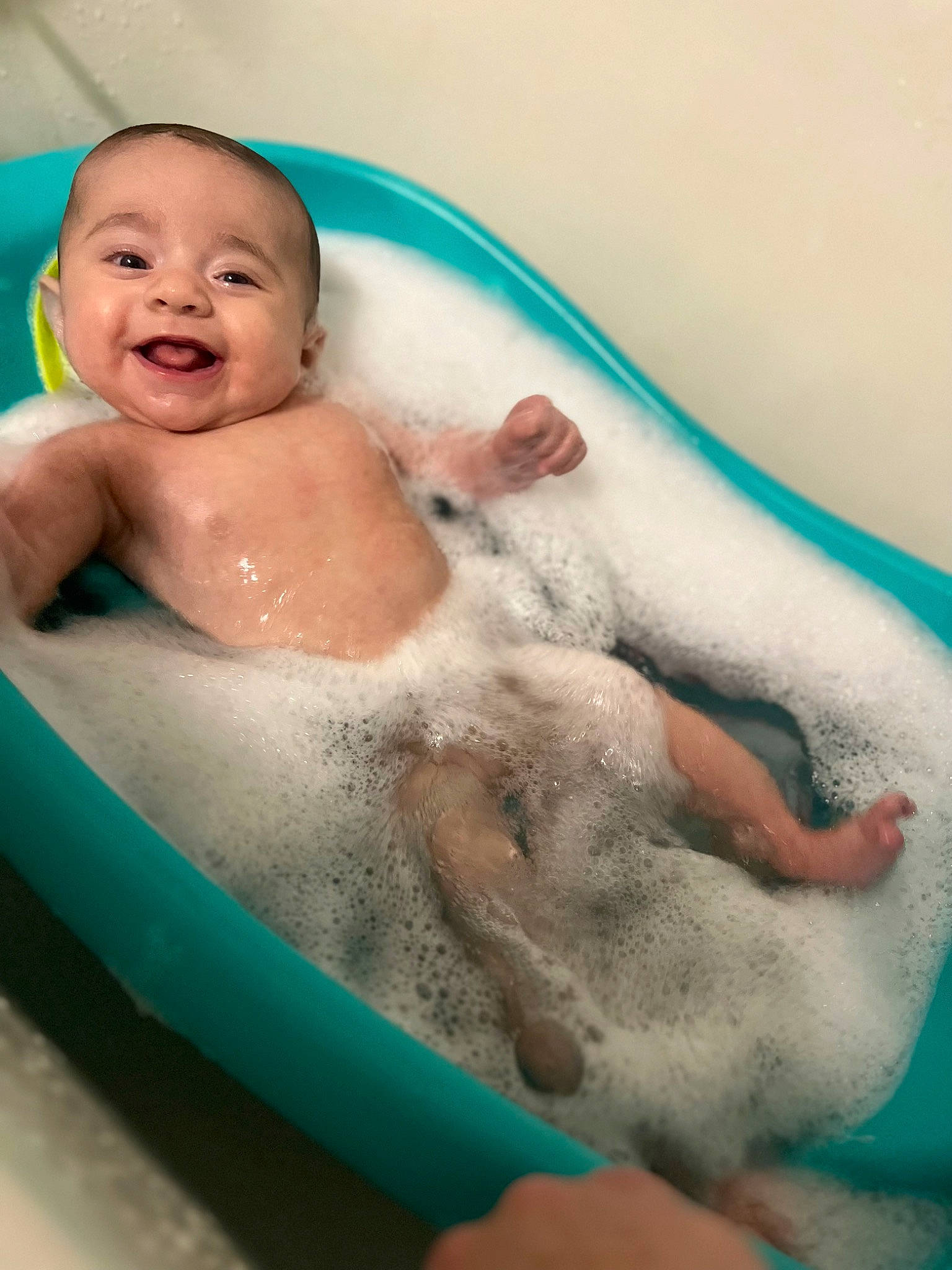 Alyzah joined the competition — help win amazing prizes! baby, baby_bathing, bathing, bathroom, bathtub, chest, fluid, foam, fun, happy, leisure, liquid, mammal, person, personal_care, recreation, skin, smile, toddler, vertebrate