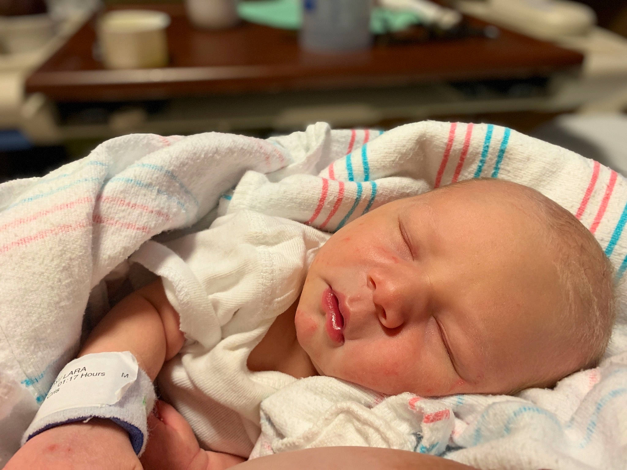 Zalen is registered to the contest to win money with this photo: baby, baby_sleeping, bedtime, birth, cheek, child, childbirth, hand, nap, person, skin, sleep, sorrow, toddler