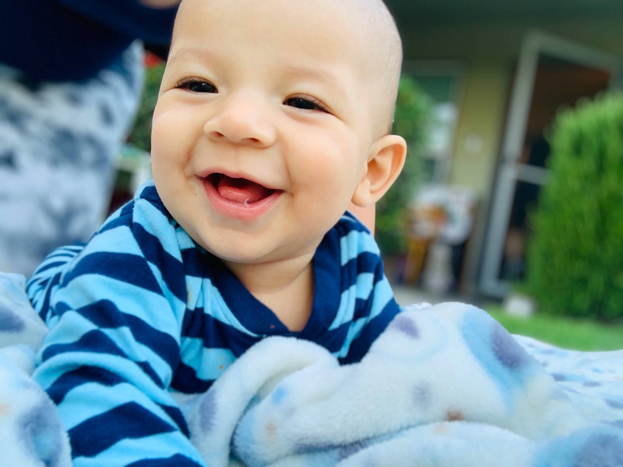 Elijah is registered to the contest to win money with this photo: baby, baby_making_funny_faces, beauty, cheek, child, chin, cool, eye, face, facial_expression, happy, head, joy, laugh, lip, mouth, nose, person, skin, sky