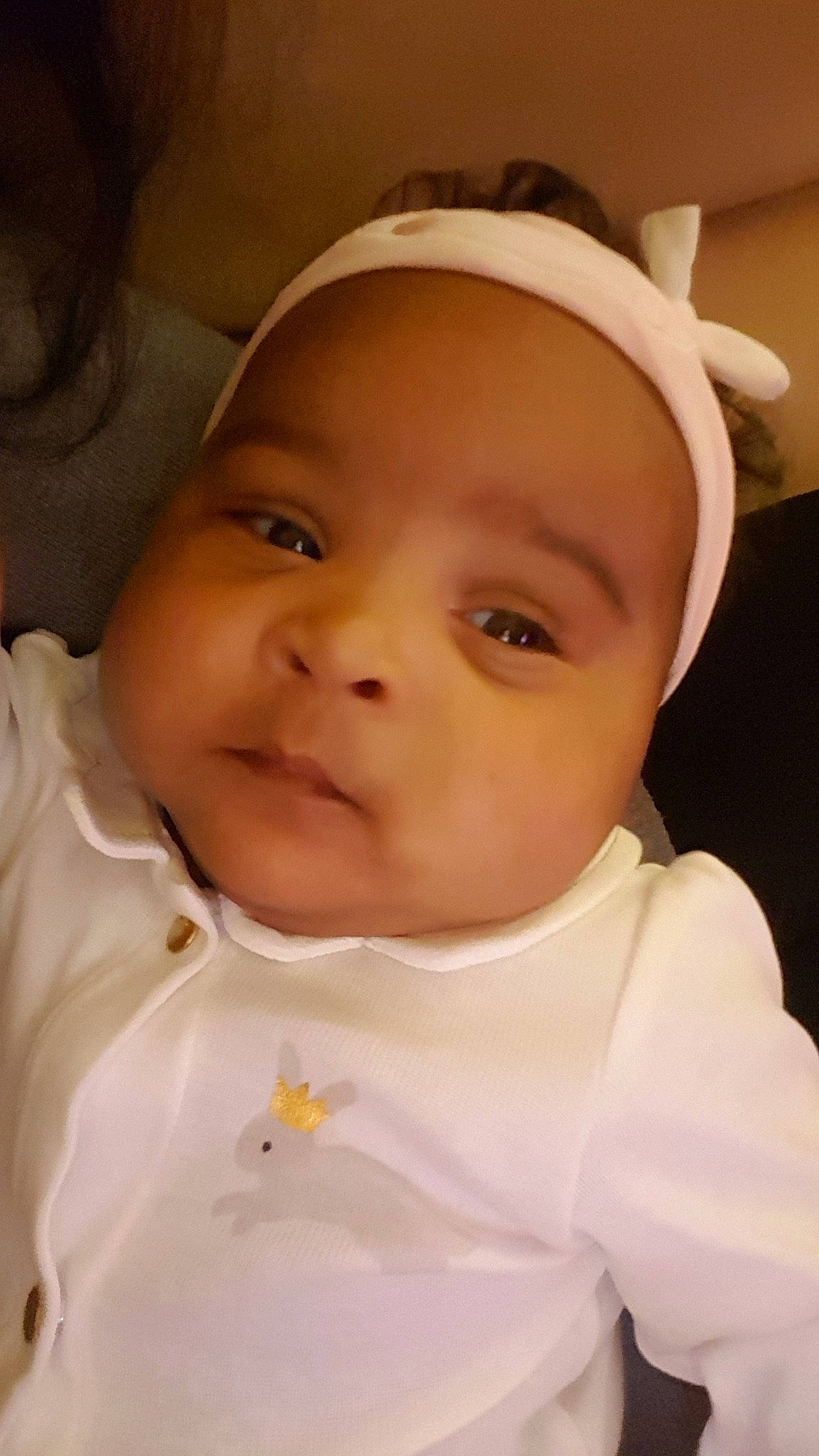 Soukaïna a rejoint le concours — aidez-le/la à gagner de superbes lots ! cheek, child, chin, ear, eye, eyebrow, face, forehead, girl, hair_accessory, head, infant, lip, nose, person, product, skin, smile, toddler