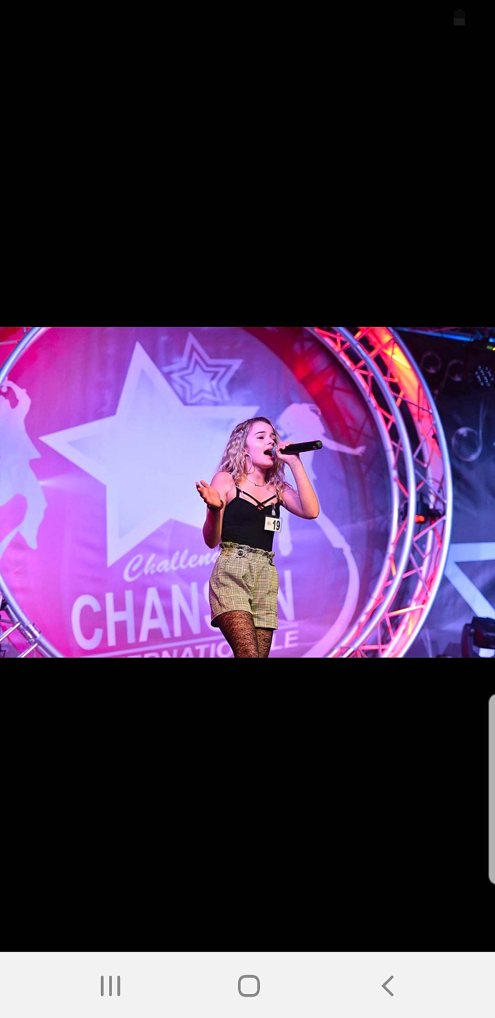 Cloé participe au concours pour gagner de l'argent avec cette photo :