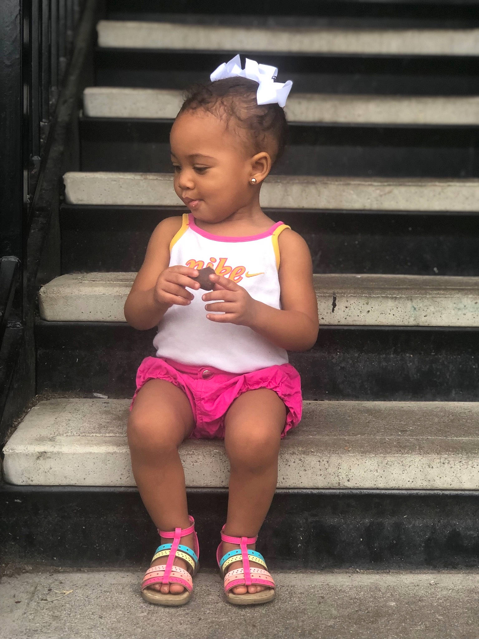 Alissa joined the competition — help win amazing prizes! arm, baby_toddler_clothing, cool, eye, face, flash_photography, hair, hairstyle, hand, happy, head, leg, leisure, person, pink, purple, shoulder, skin, smile, thigh