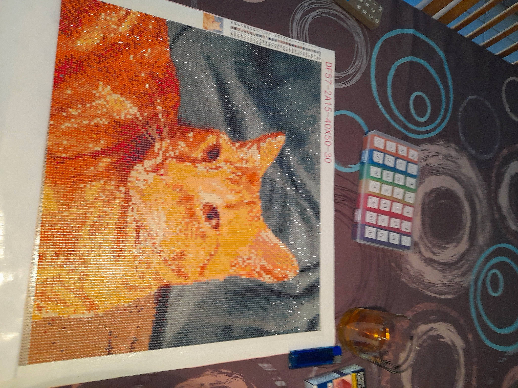 Caramel a rejoint le concours — aidez-le/la à gagner de superbes lots ! acrylic_paint, art, design, drawing, font, glass, graffiti, graphics, illustration, modern_art, mural, paint, painting, pattern, rectangle, room, space, tree, visual_arts, wood