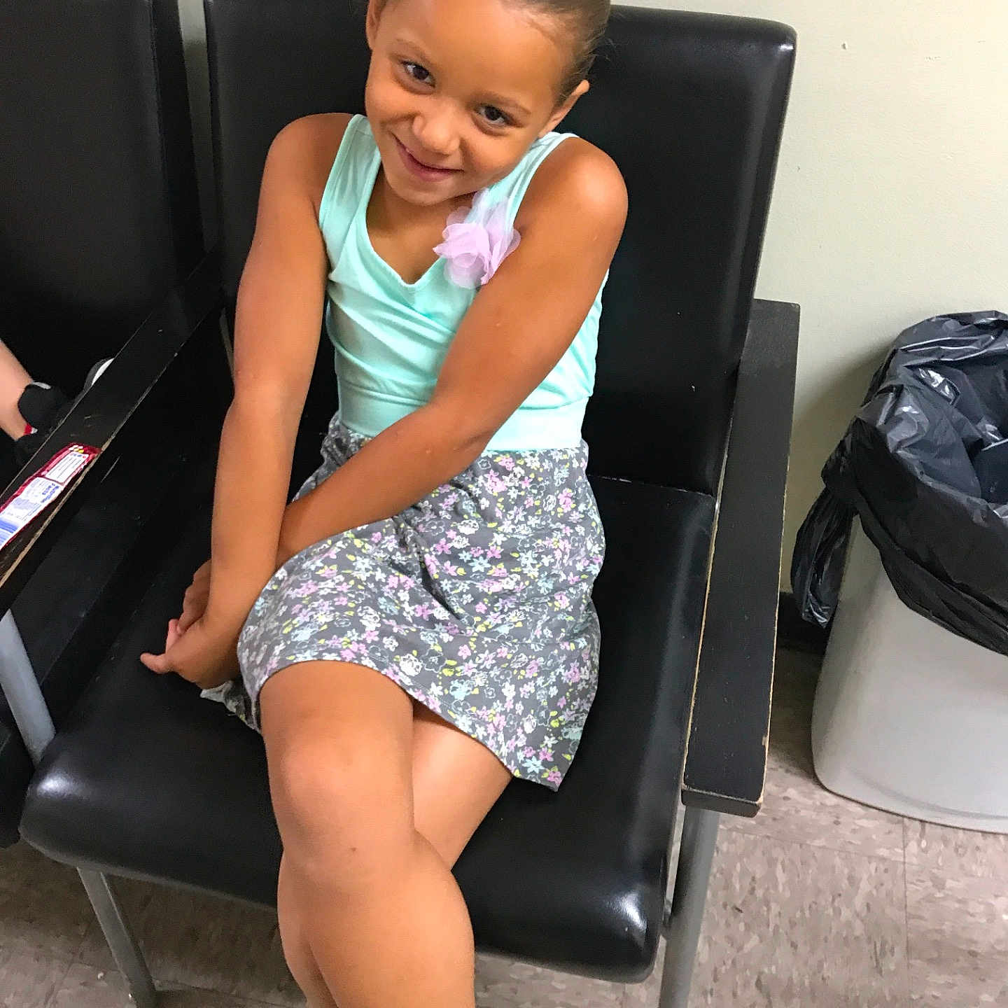 Amelia is registered to the contest to win money with this photo: abdomen, arm, exercise_machine, fitness_professional, furniture, girl, hip, human_leg, joint, leg, muscle, shoulder, sitting, thigh